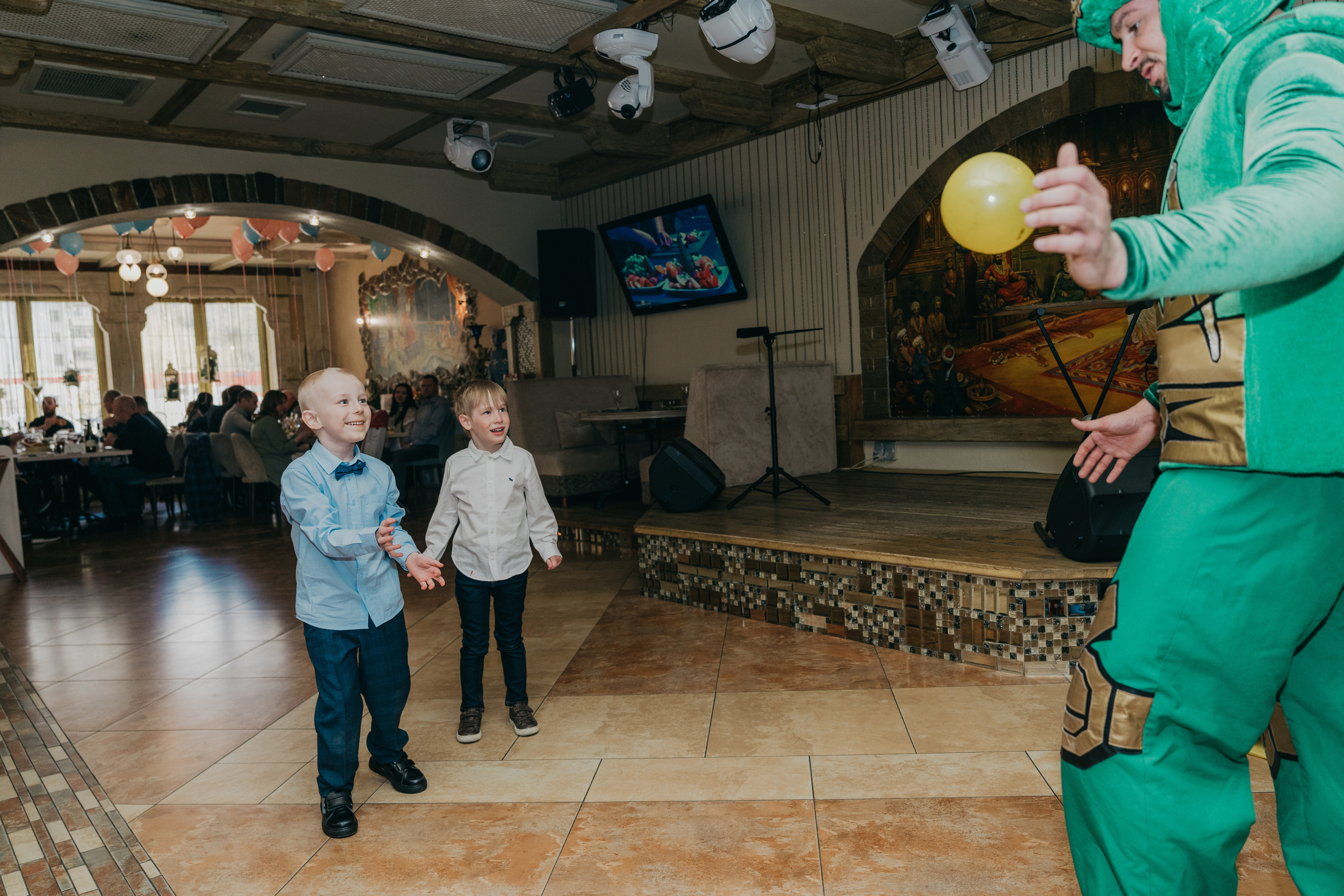 Крещение Марка и Майи. Фотограф Никита Комаров