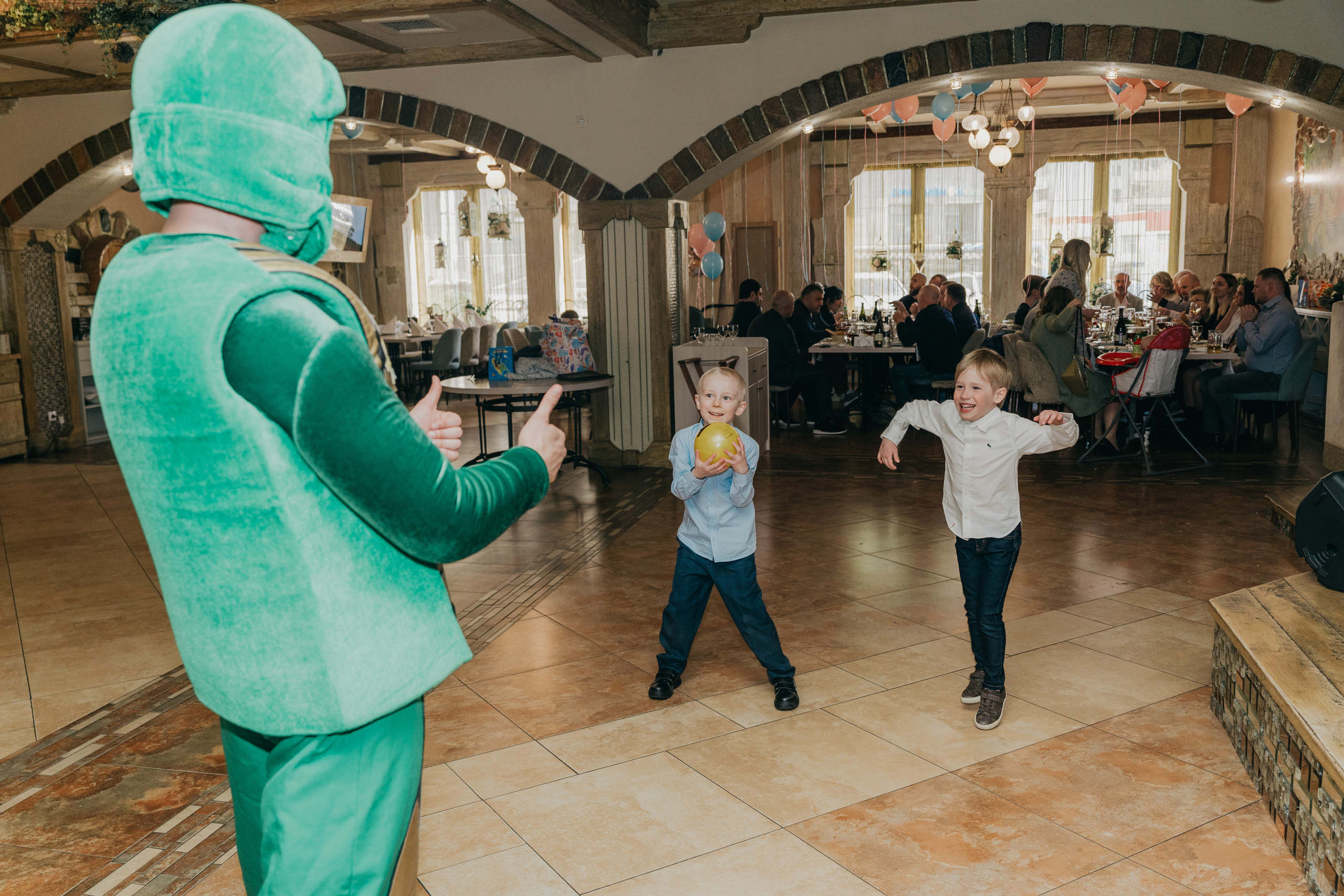 Крещение Марка и Майи. Фотограф Никита Комаров