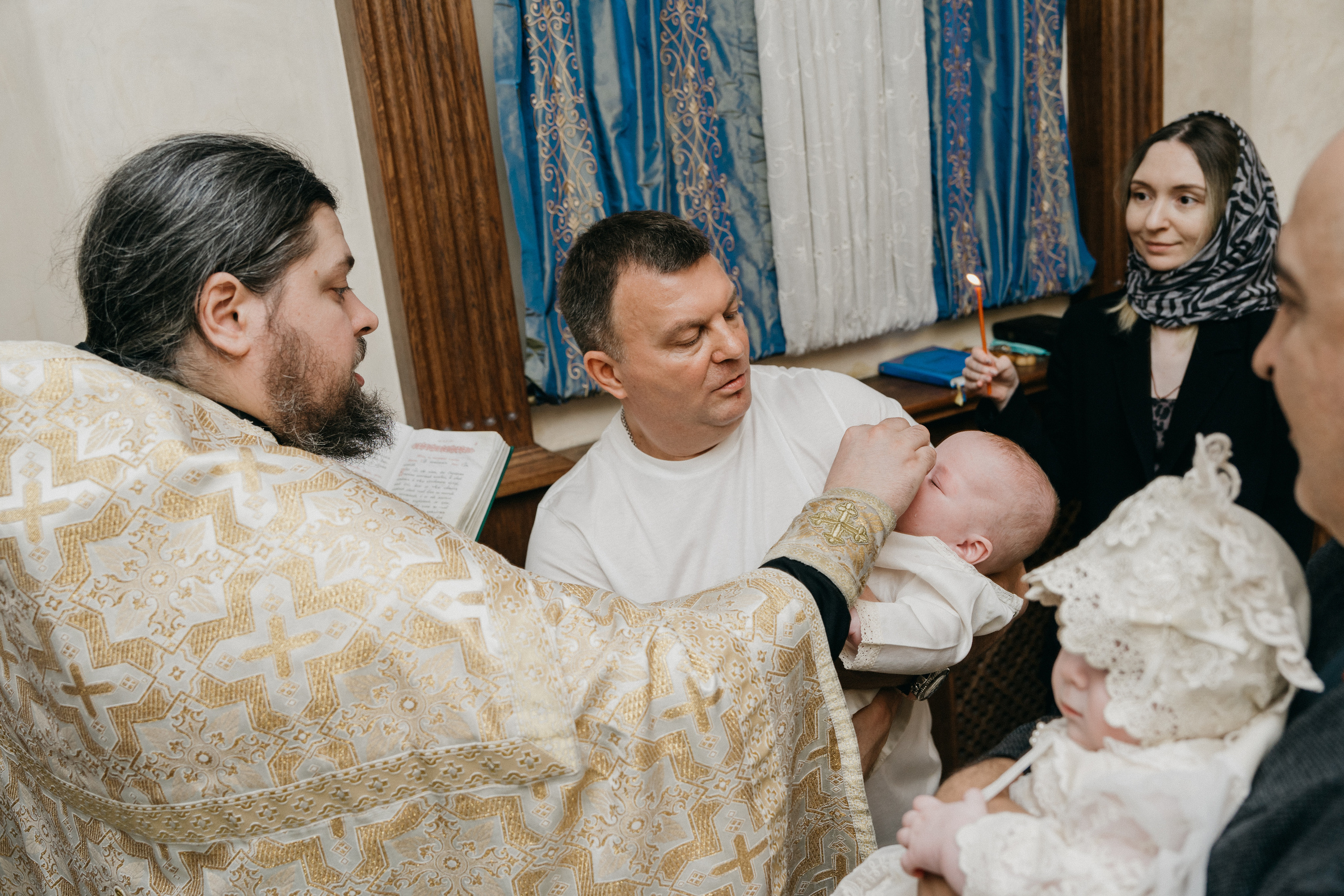 Крещение Марка и Майи. Фотограф Никита Комаров