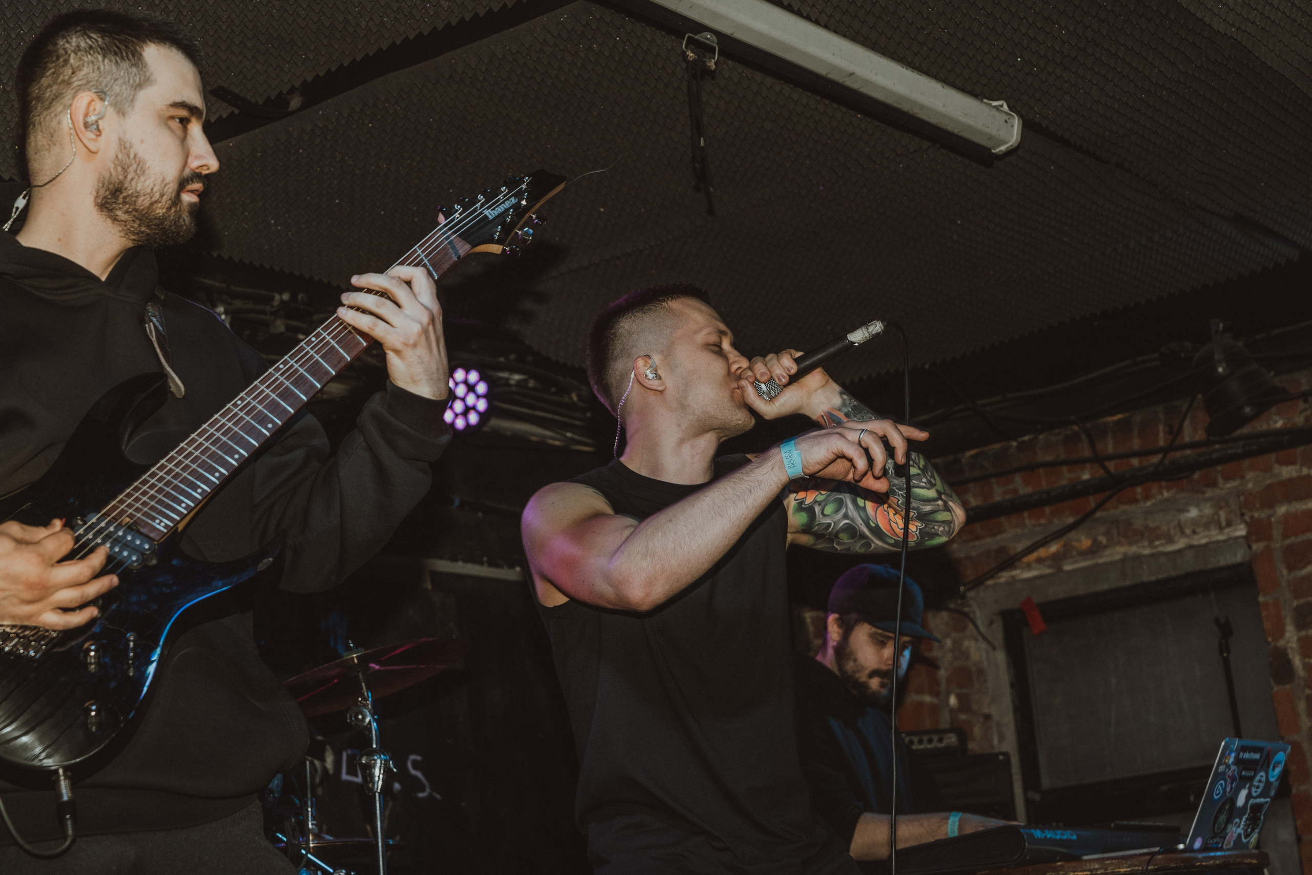 SADNESS OF GAIA live at PUNK FICTION 2023. Фотограф Никита Комаров