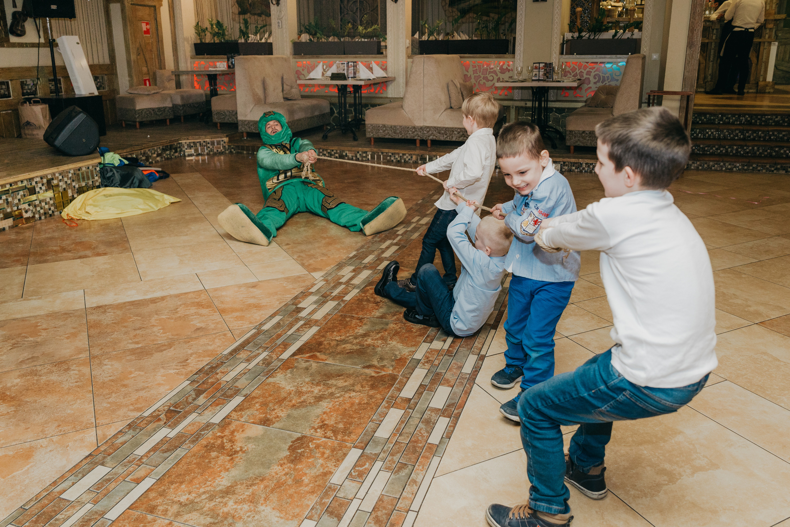 Крещение Марка и Майи. Фотограф Никита Комаров