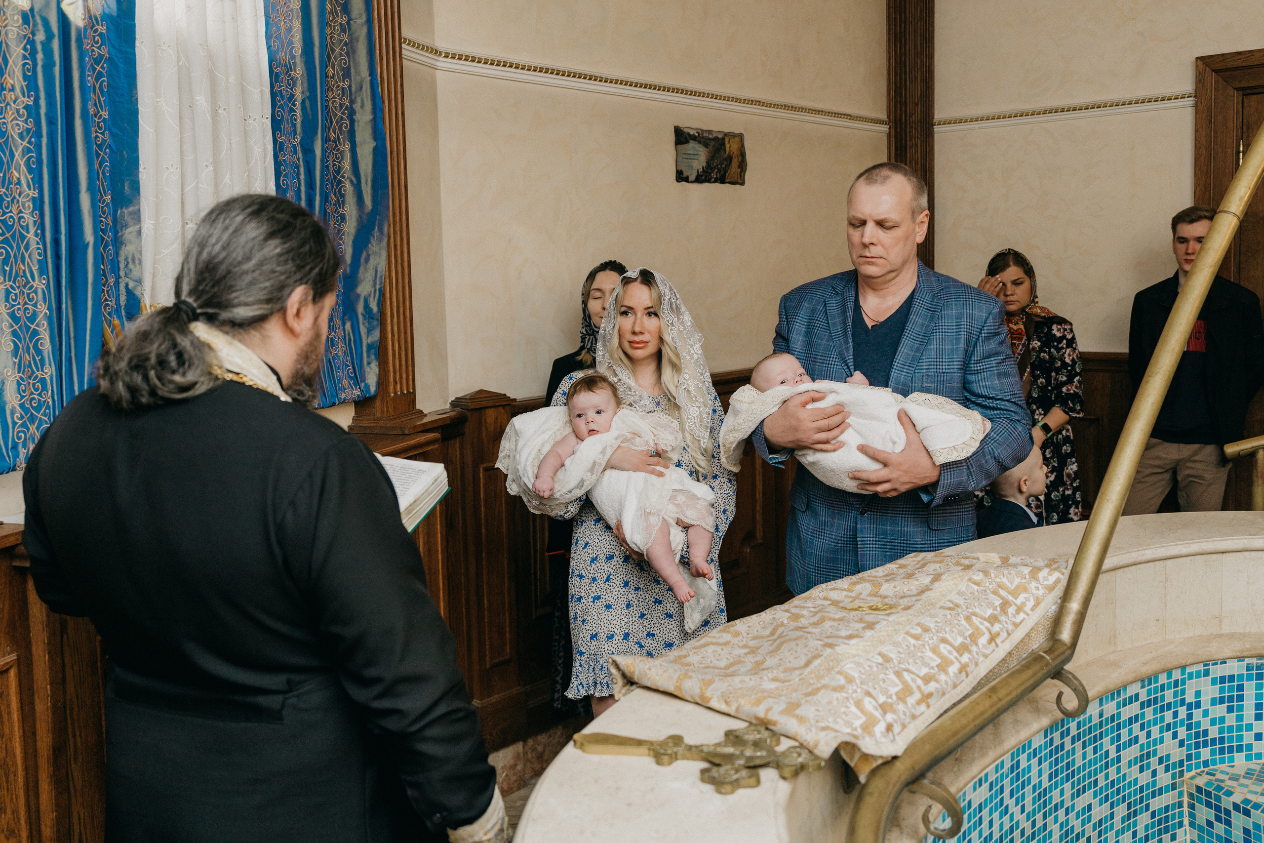 Крещение Марка и Майи. Фотограф Никита Комаров