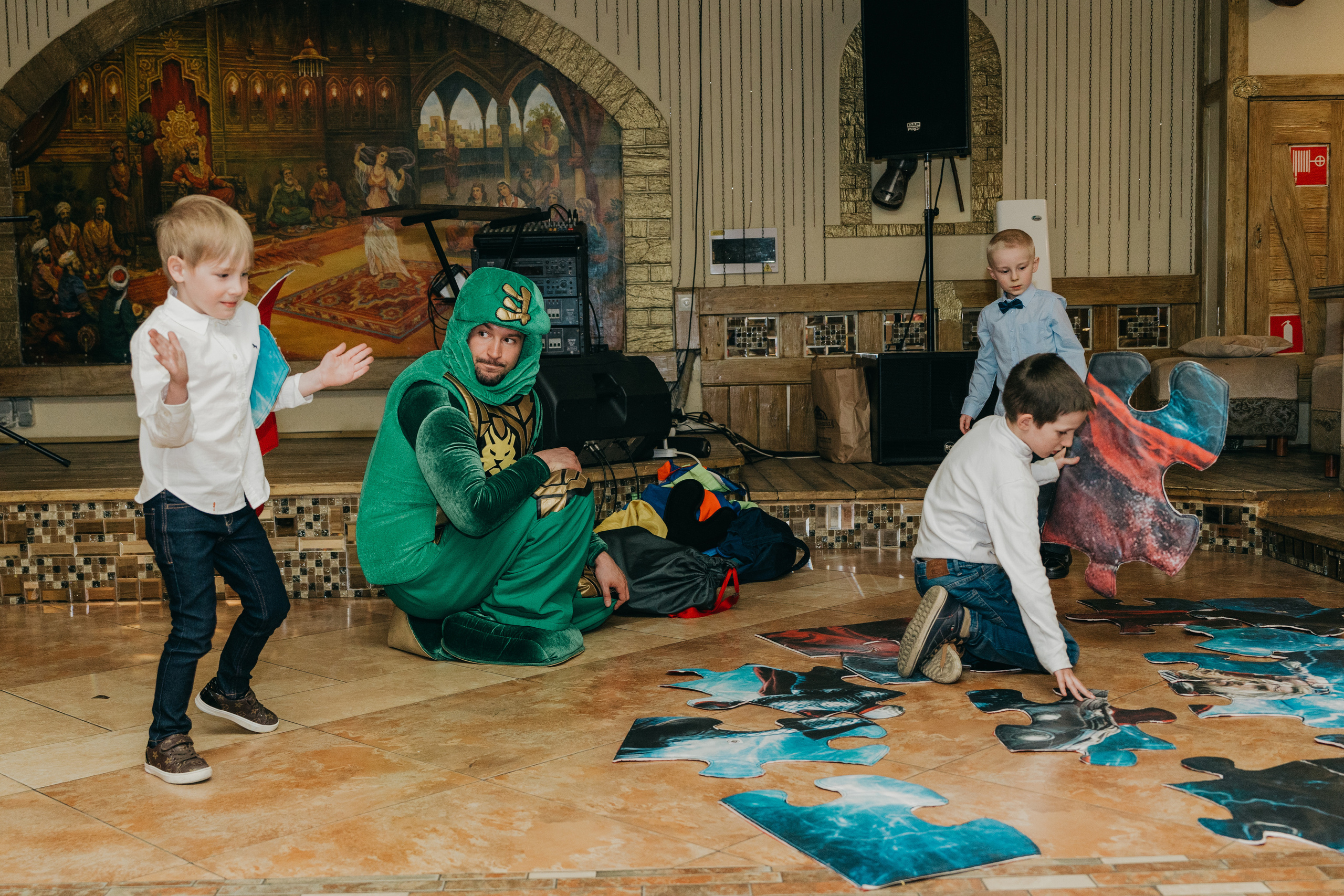 Крещение Марка и Майи. Фотограф Никита Комаров