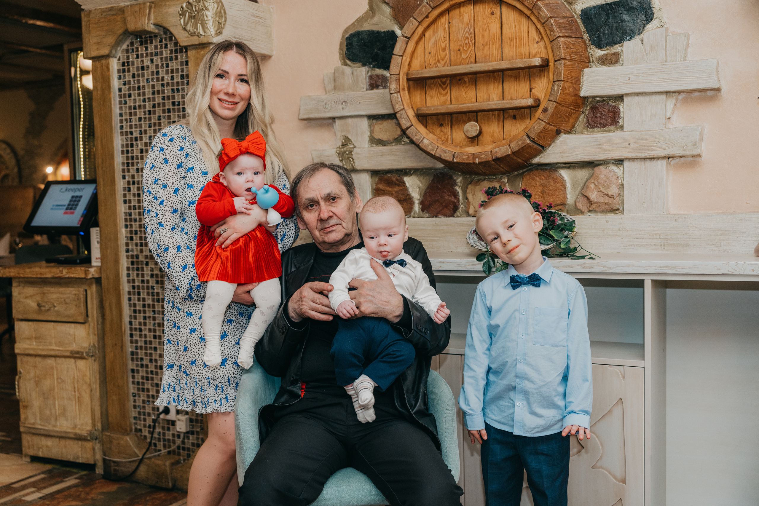 Крещение Марка и Майи. Фотограф Никита Комаров