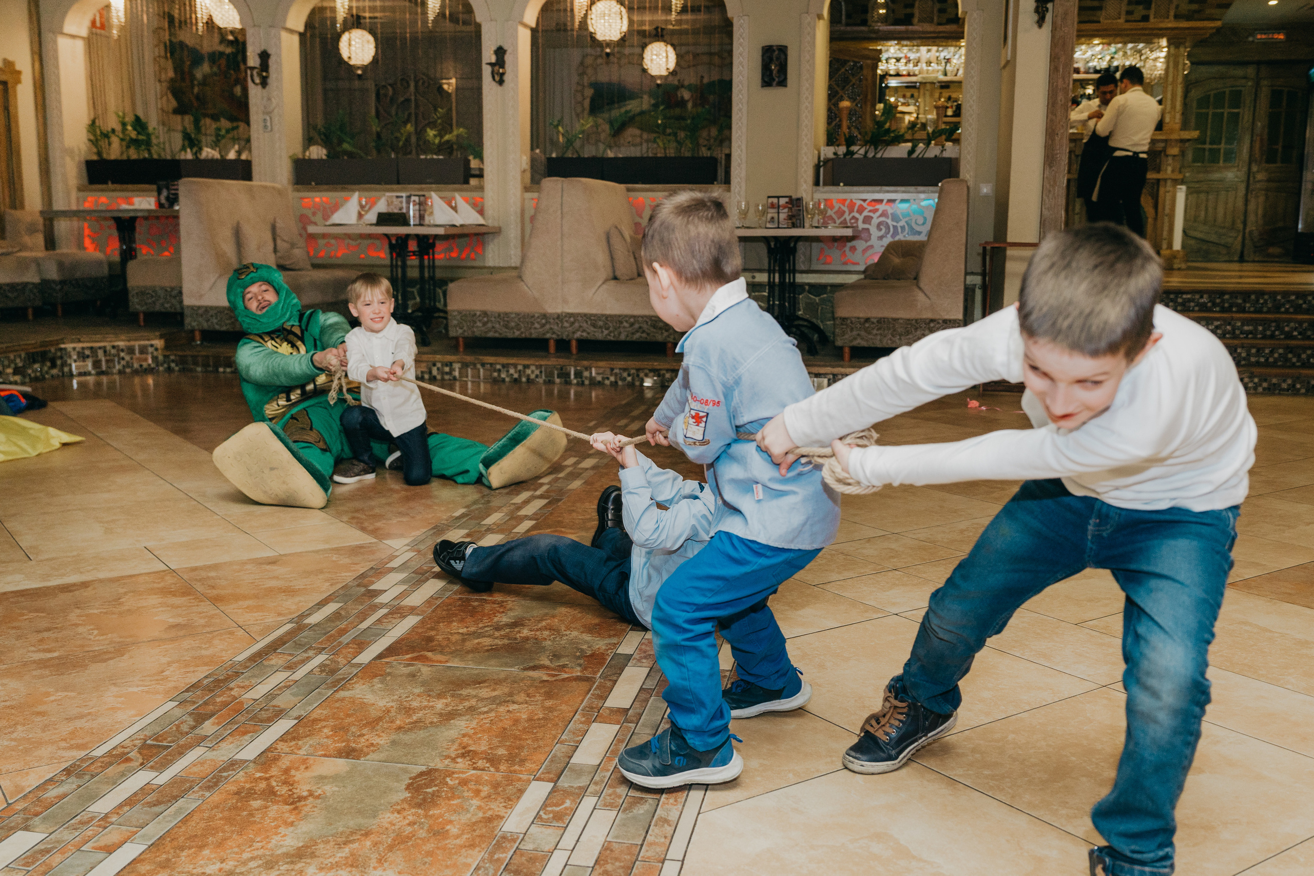 Крещение Марка и Майи. Фотограф Никита Комаров