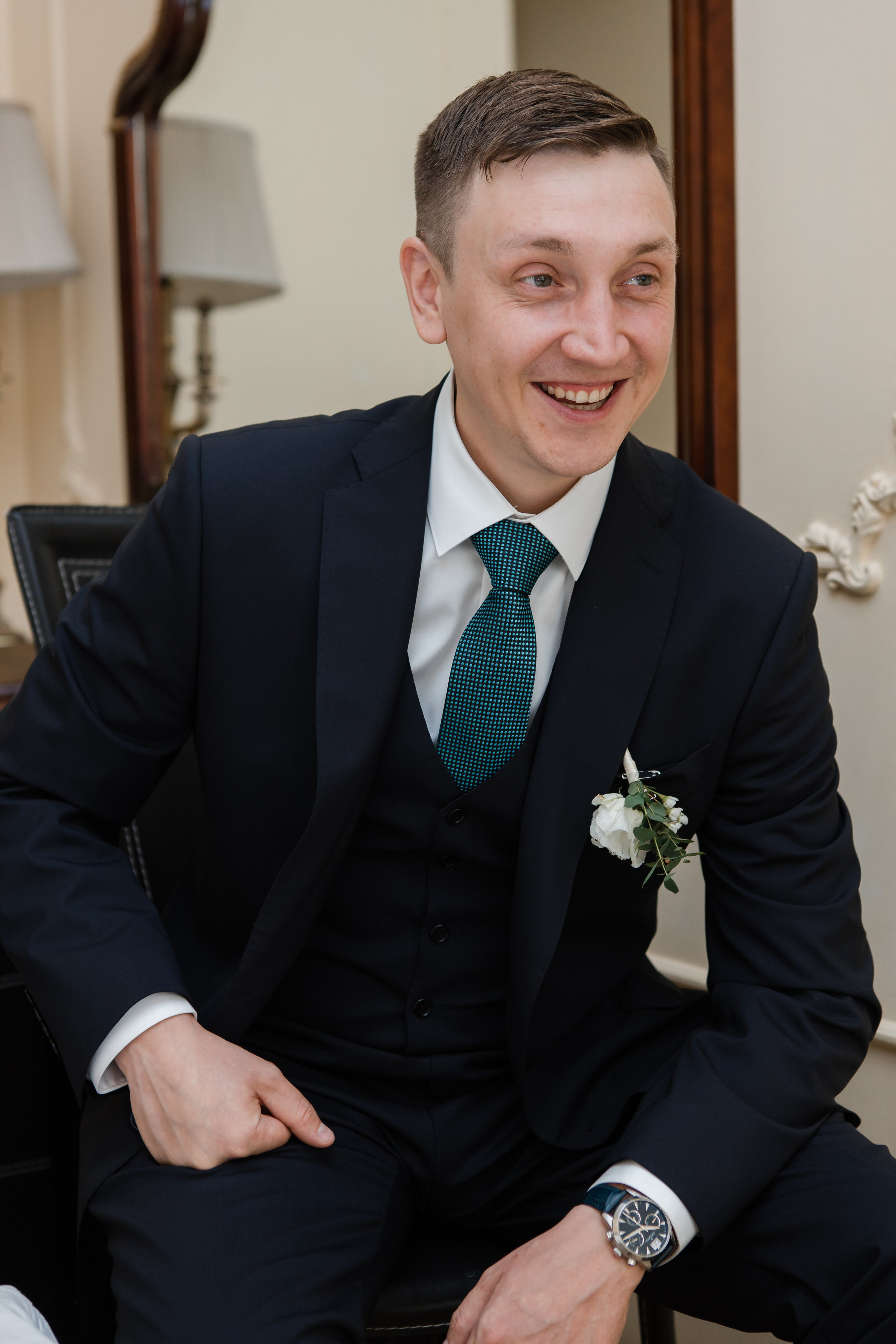 Свадебная фотосъемка Евгения и Натальи. Свадебные фотографии. Видеосъемка и фотосъемка свадеб. Фотограф и оператор на свадьбу. Видеосъемка подкастов, собственная видео-фотостудии. Предметная фотосъемка