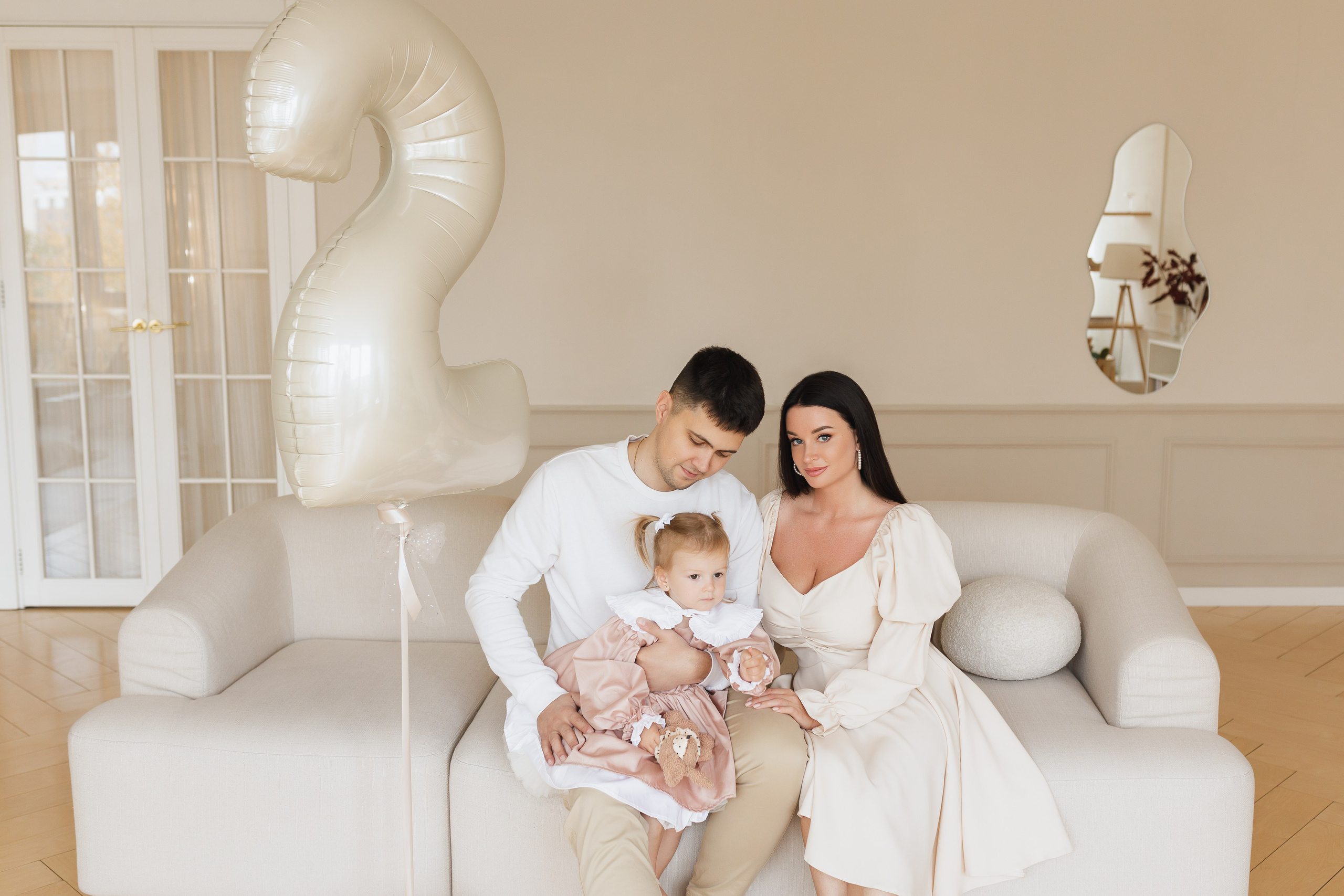 Алисе 2 года. Таня Грин фотограф в Екатеринбурге, продюсирование и стилизация съемок