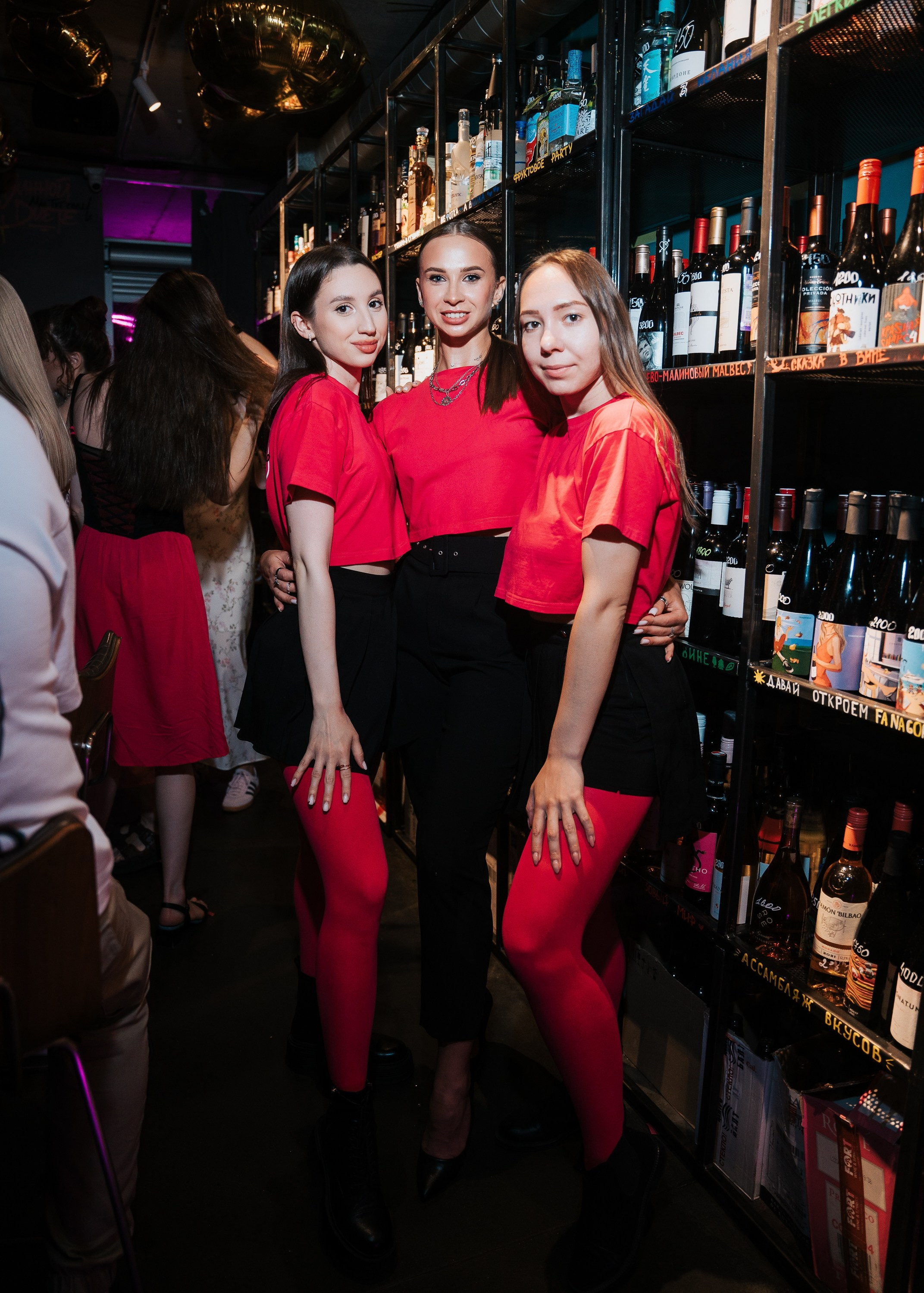 ВИНОТЕКА БАР х МАГАЗ — 3 ГОДА. СВОИ. ФОТООТЧЕТЫ-СОБЫТИЯ-МЕСТА