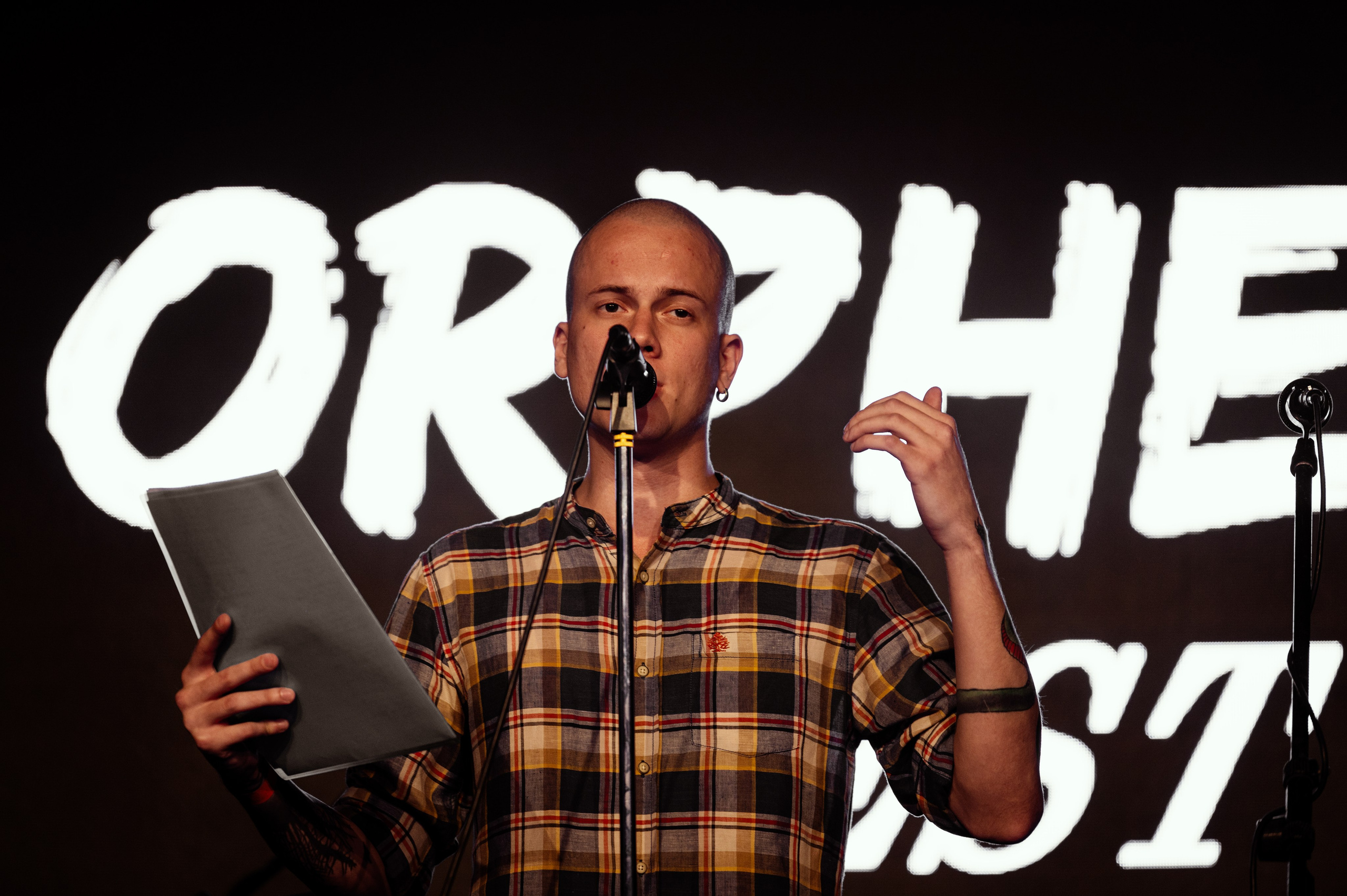 Арт платформа «Орфеус». Дирижер. Профессиональная фотосессия в Краснодаре | Фотограф Денис Труфанов