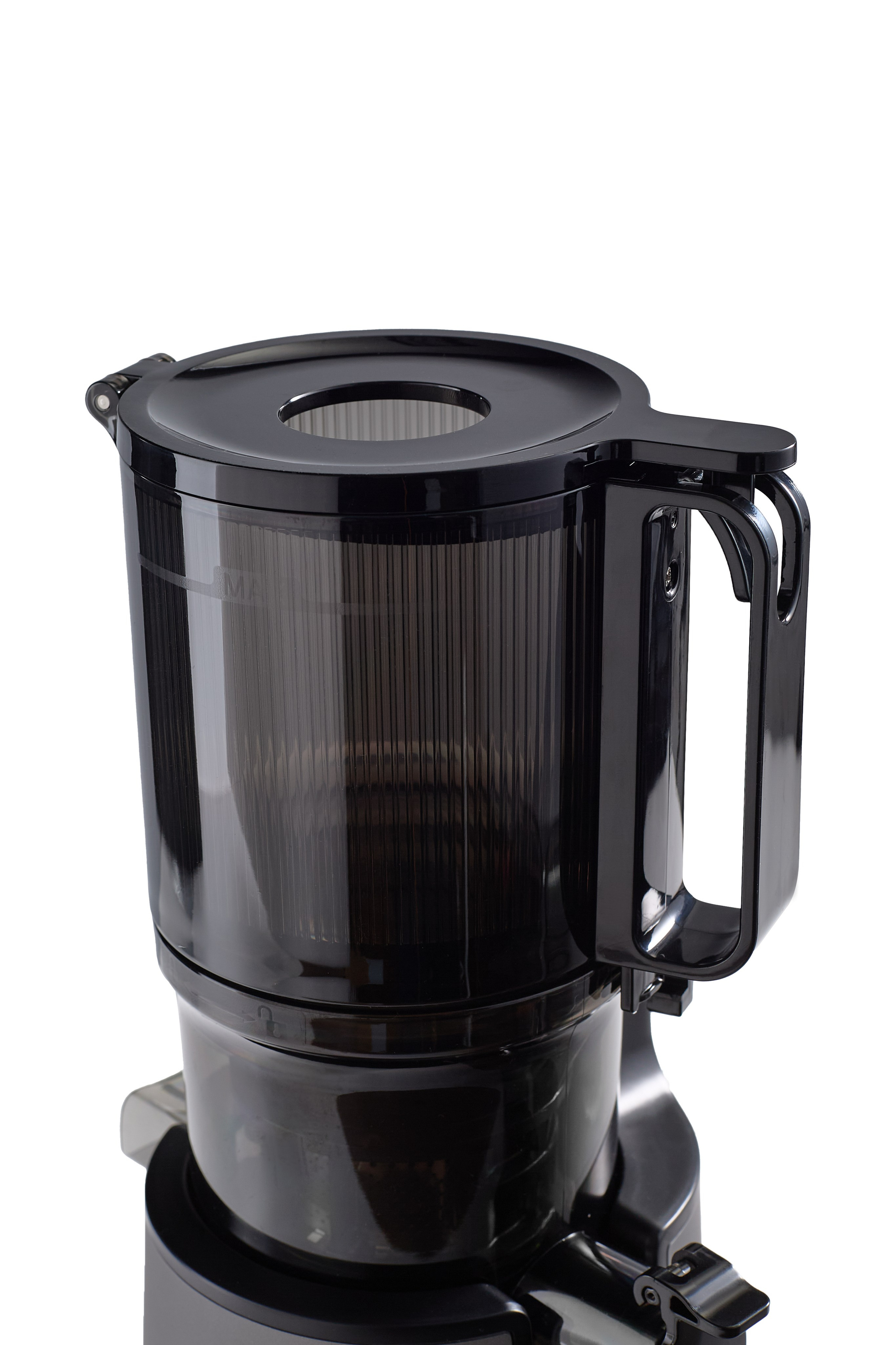 Фотография рекламного продукта на белом фоне для интернет-магазина"Фотография рекламного продукта на белом фоне для интернет-магазина" фотосъемка бытовой электротехники, показать функционал бытовой техники, фотосъемка кофеварки со всех сторон, роковая кофеварка, съемка в Москве, фотосъемка в Москве, предметная фотосъемка в Москве на белом фоне в обтроавку, ретушь предметной фотографи, Предметка, обтравки, обтравка, в обтравку, профессиональная предметная фотосъемка, фотографирование предметов, рекламных продуктов, соковыжималка, фотосъемка соковыжималки