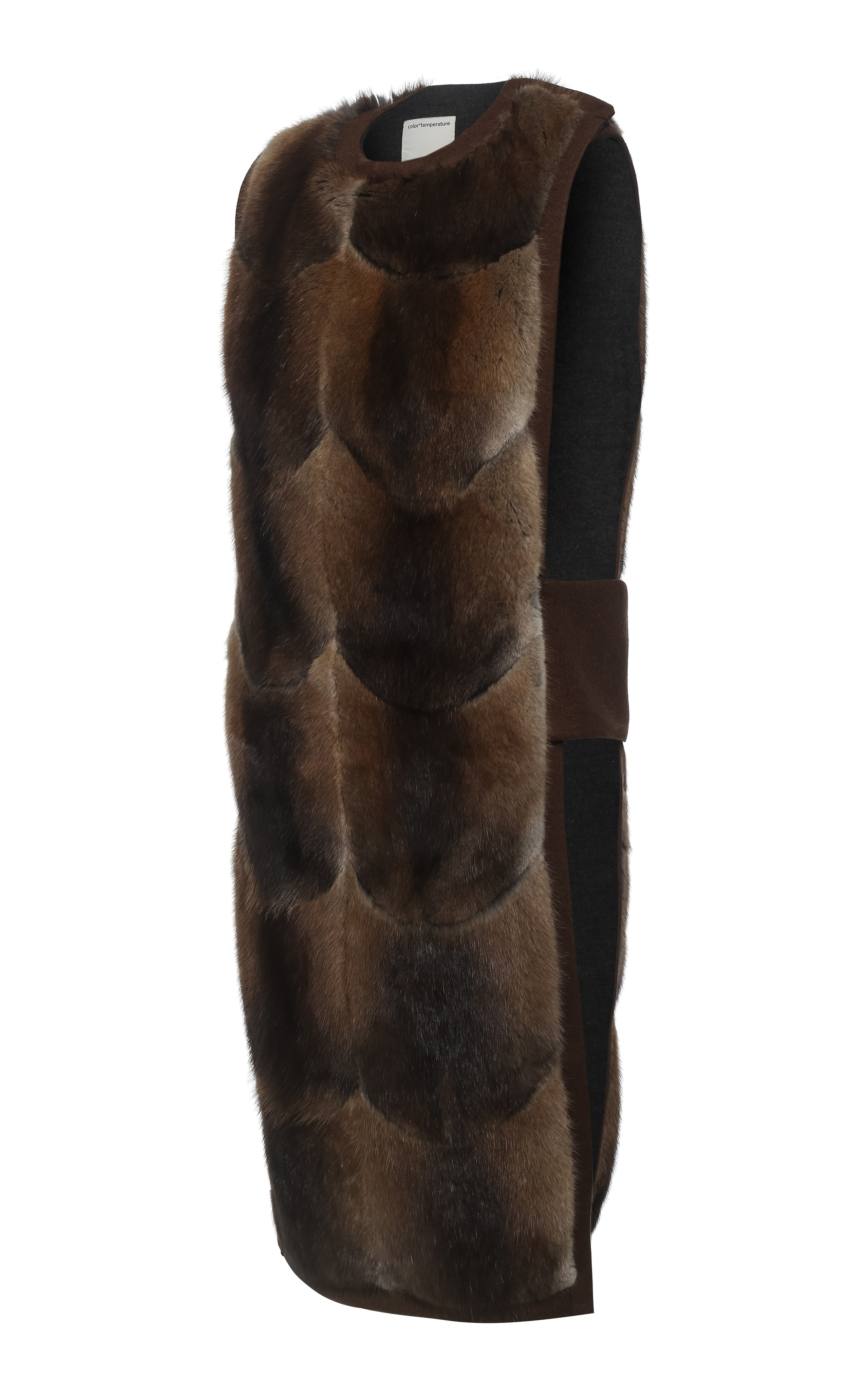 "Профессиональная фотосъемка дизайнерской одежды на классическом манекене с высокой детализацией""Съемка премиум одежды на манекене с качественной ретушью и подготовкой к съемке""Высококачественная фотосъемка дизайнерской одежды на прозрачном манекене в студии""Фотосъемка и ретушь премиальной дизайнерской одежды с отпариванием и подготовкой ткани""Рекламная съемка дизайнерской одежды на манекене с профессиональной обработкой фото""Студийная фотосъемка одежды премиум-класса на прозрачном манекене с акцентом на текстуру""Профессиональная ретушь и фотосъемка дизайнерской одежды с подготовкой манекена и одежды""Высококачественные готовые фотографии дизайнерской одежды на манекене для каталога""Фотосъемка премиальной одежды на манекене с отпариванием и профессиональной ретушью""Рекламная съемка дизайнерской одежды на прозрачном манекене с детальной постобработкой""Премиум фотосъемка одежды на манекене с подготовкой ткани и качественной ретушью""Студийная съемка дизайнерской одежды с использованием прозрачного манекена и ретушью""Фотосъемка и ретушь одежды премиум-класса на манекене с профессиональной подготовкой""Готовые фотографии дизайнерской одежды на манекене с отпариванием и студийной обработкой""Профессиональная фотосъемка и ретушь дизайнерской одежды на прозрачном манекене высокого качества" "Профессиональная каталожная съемка меховых изделий — шуб, манишек и воротников""Высококачественная каталожная фотосъемка кожаных курток и плащей для интернет-магазина""Студийная каталожная съемка аксессуаров из меха и кожи с детальной проработкой текстур""Коммерческая каталожная фотосъемка меховых шуб и кожаных изделий с белым фоном""Рекламная каталожная съемка курток и плащей из натуральной кожи и меха""Каталожная фотосъемка меховых воротников и манишек с акцентом на качество материалов""Профессиональная съемка меховых аксессуаров для каталогов и онлайн-продаж""Высокоточная каталожная съемка кожаных изделий и меховых шуб для брендов""Каталожная съемка меховых изделий с профессиональной ретушью и подготовкой товара""Фотосъемка каталогов с меховыми шубами, куртками и кожаными плащами высокого качества"