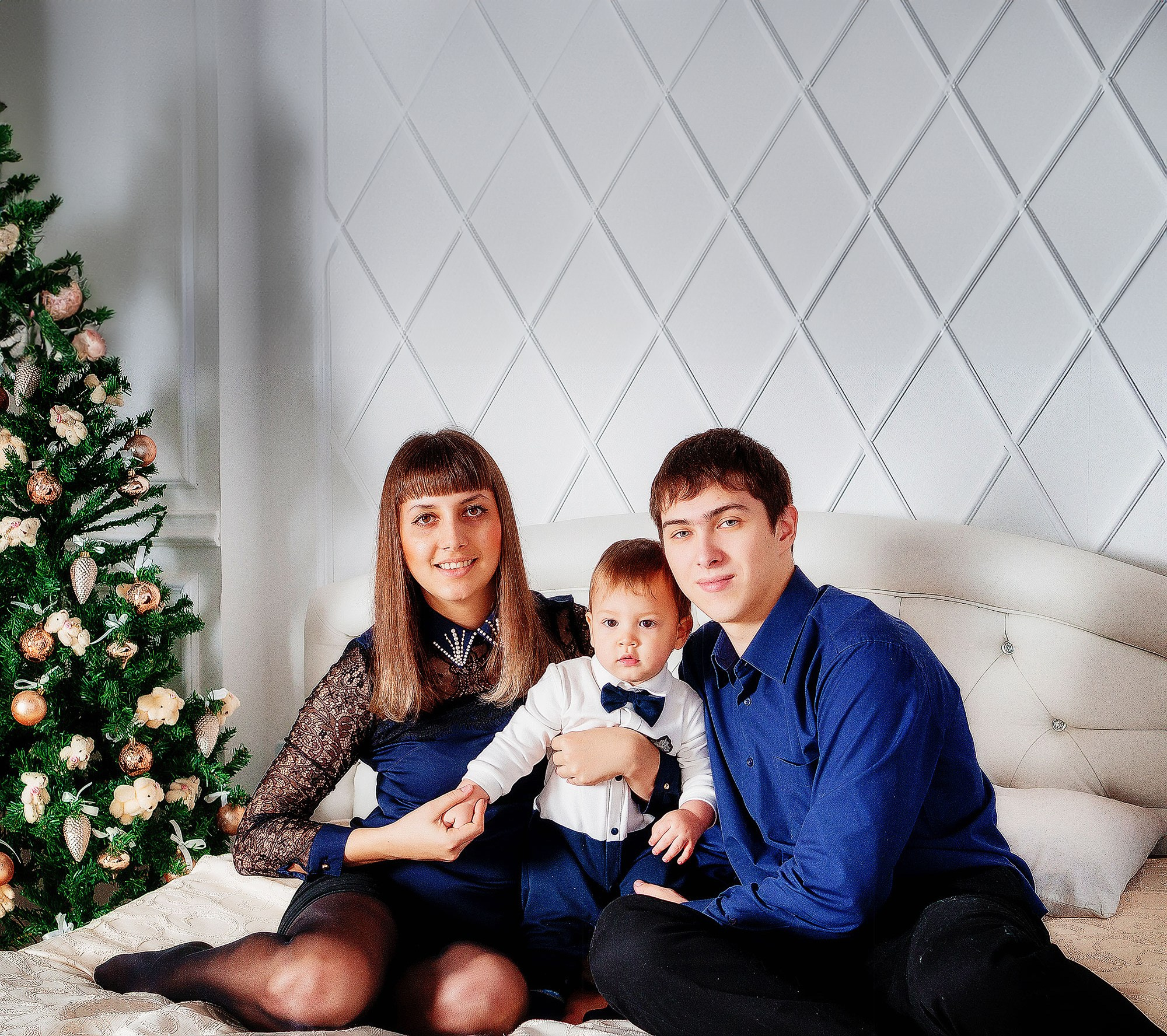 Семейная съёмка в студии. Семейный фотограф г. Новокузнецк Юлия Машникова