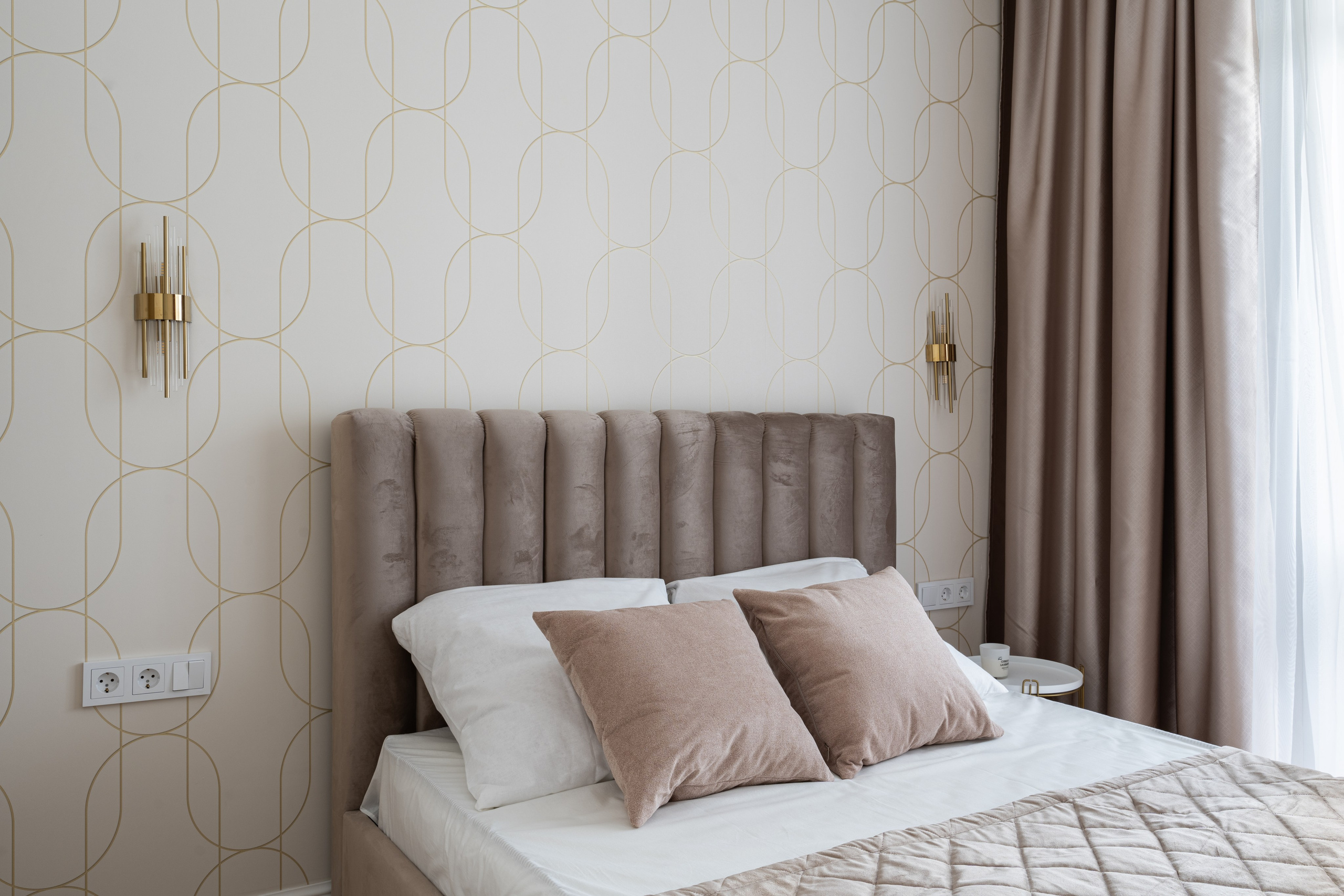 Интерьерный фотограф и ретушер в Красноярске Денис Антропов