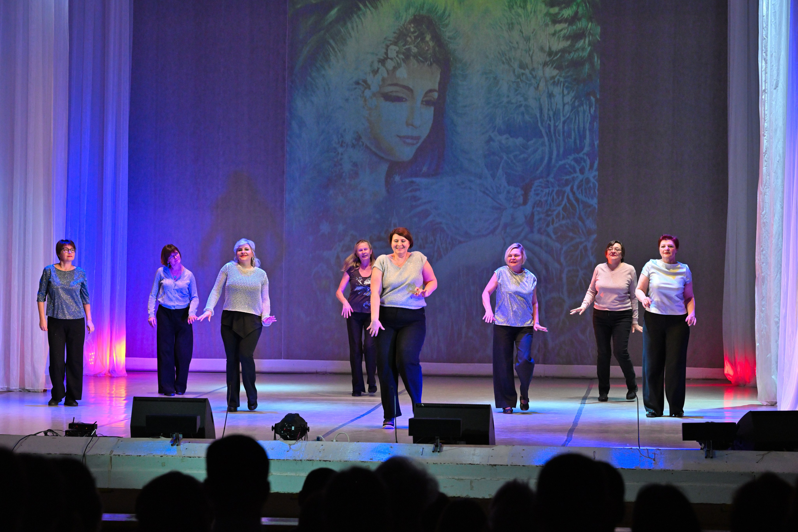 2025-12-19 Танцы ДК. Снежинск фото Андрианов