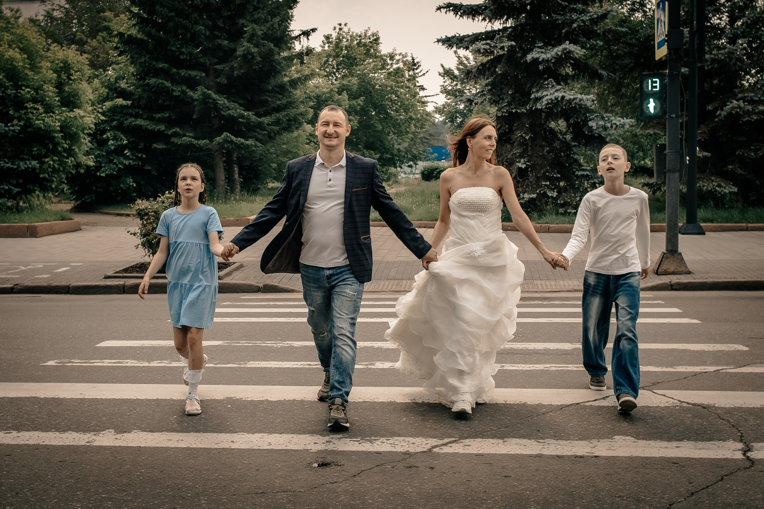 Рафаил, Ольга, Данис, Карина. Фотограф Регина Крикунова г. Красноярск