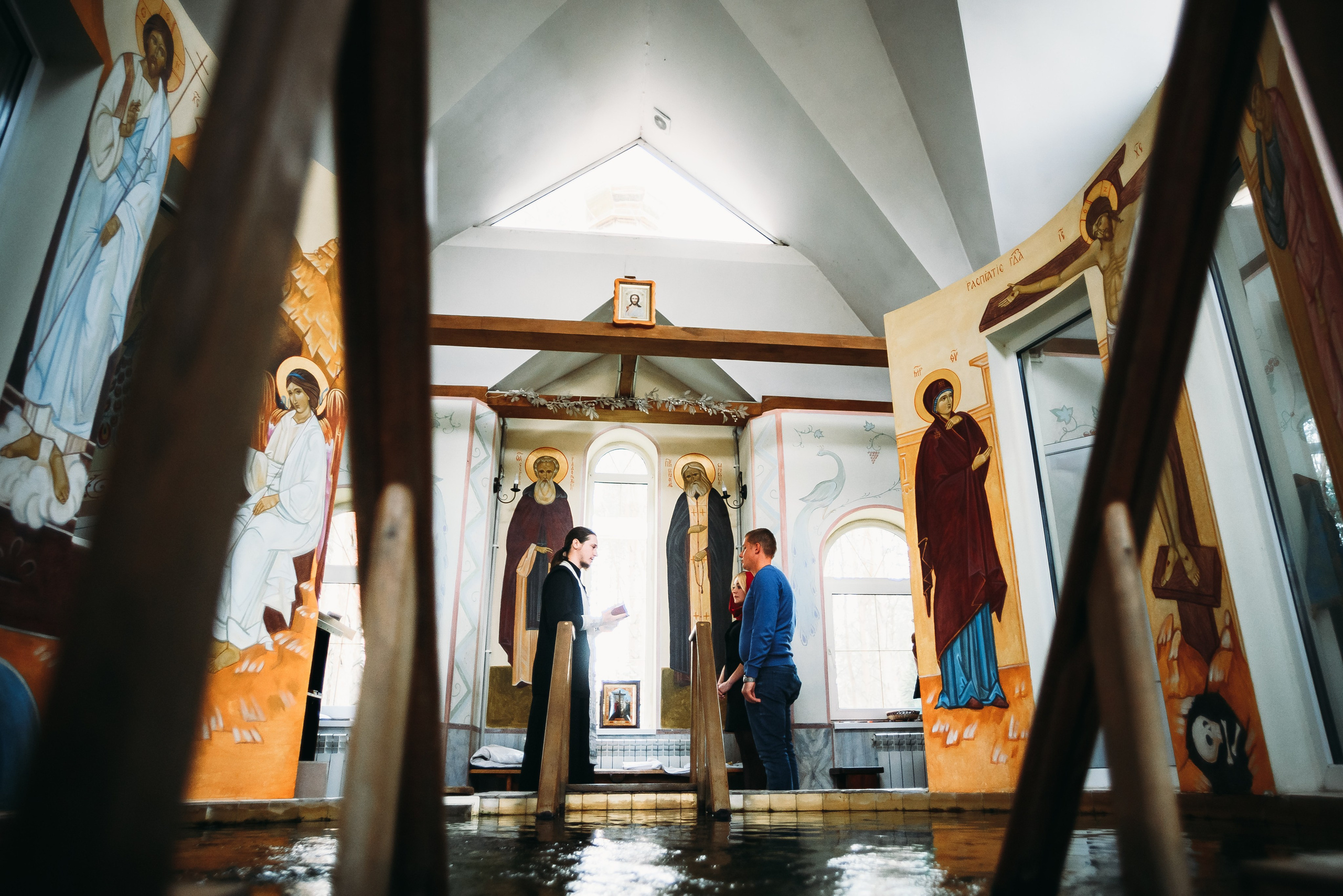 Фотосессия крещения в Новогрудке. Фотограф на крещение. Свадебный и семейный фотограф в Минске Филиппович Александр