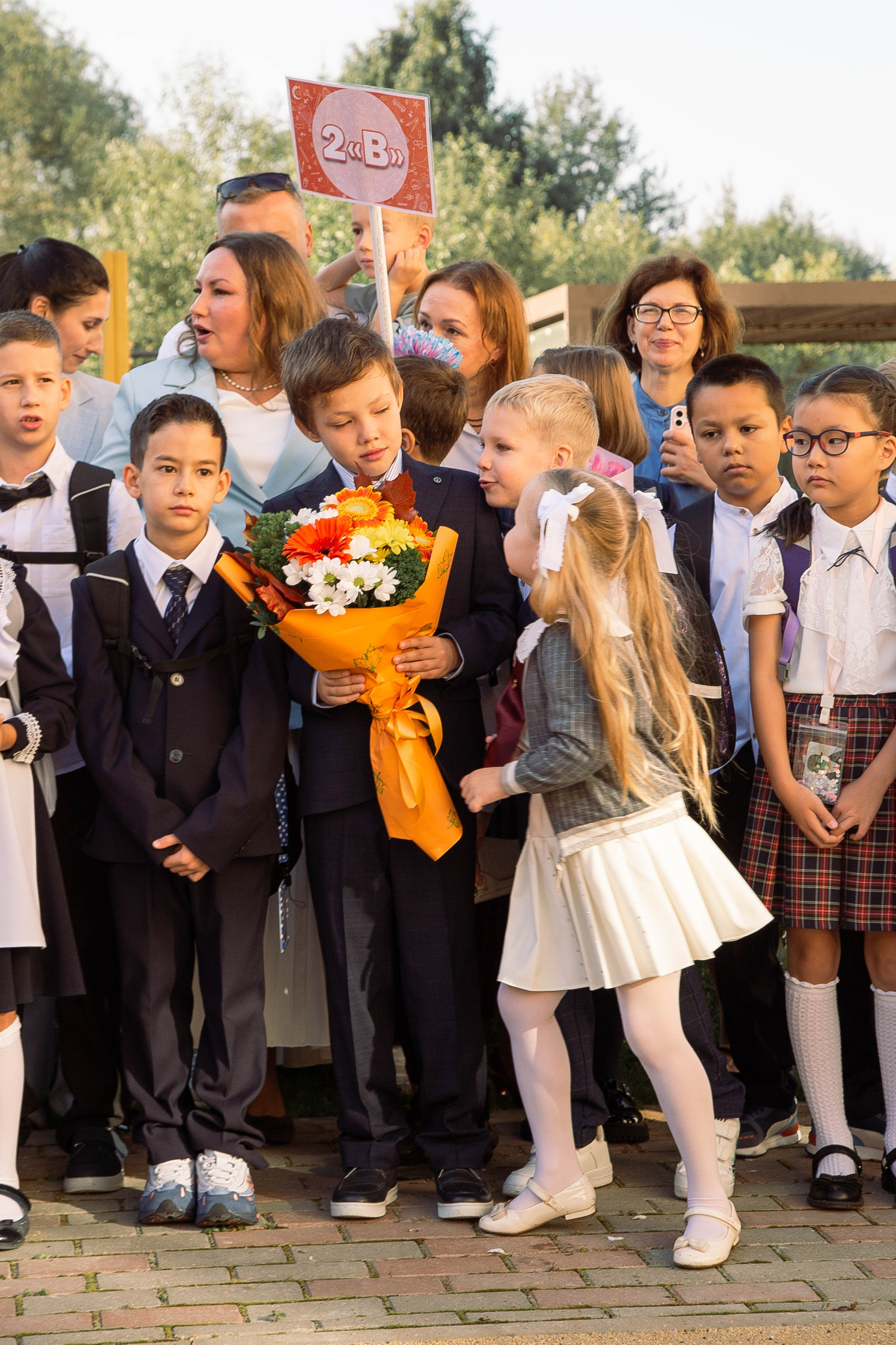 Репортажная съемка 1 сентября — первый школьный день в Москве | Анна Татаурова. Фотограф Анна Татаурова | Авторская фотосъемка в Москве