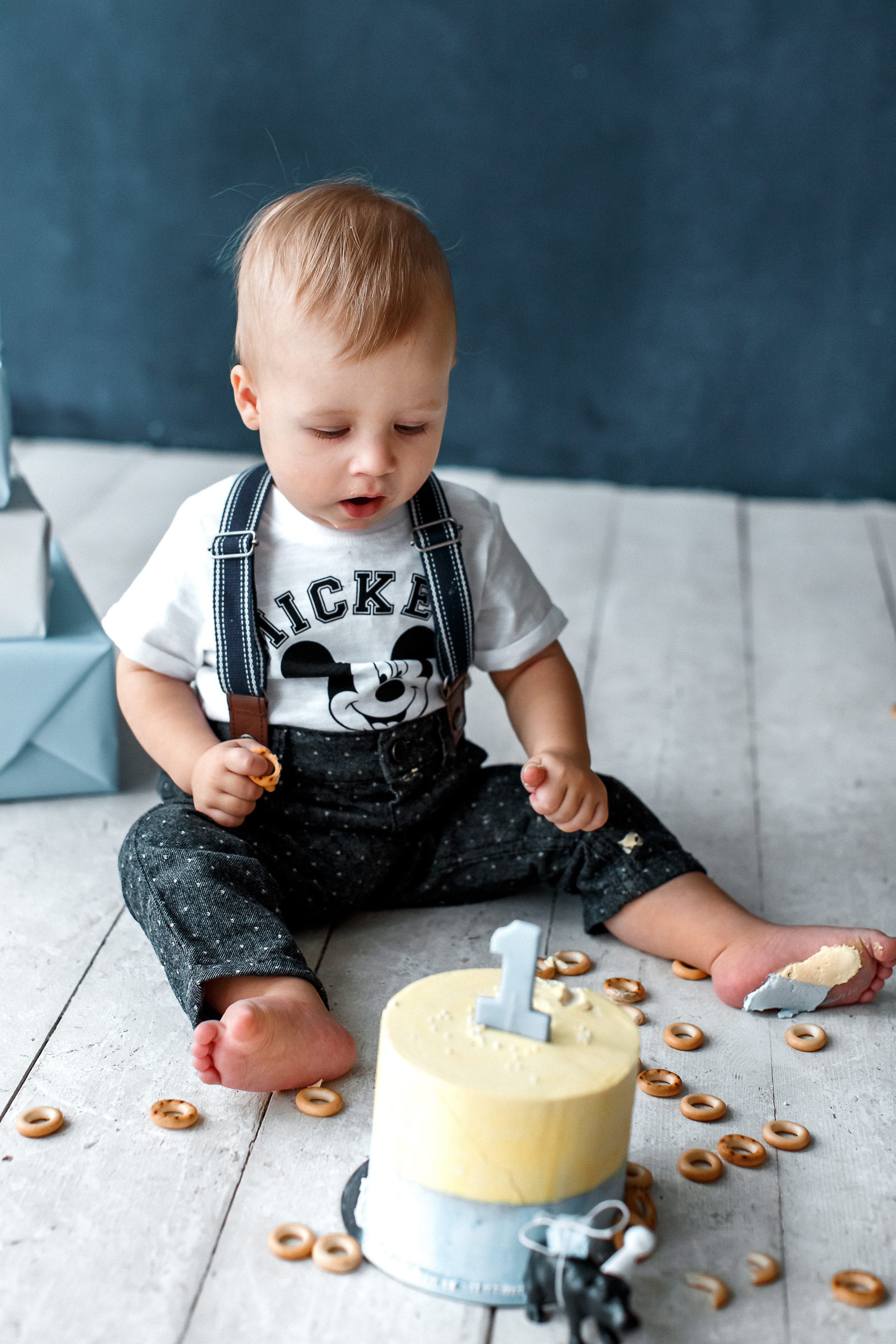 Первый день рождения.... Your story in photos