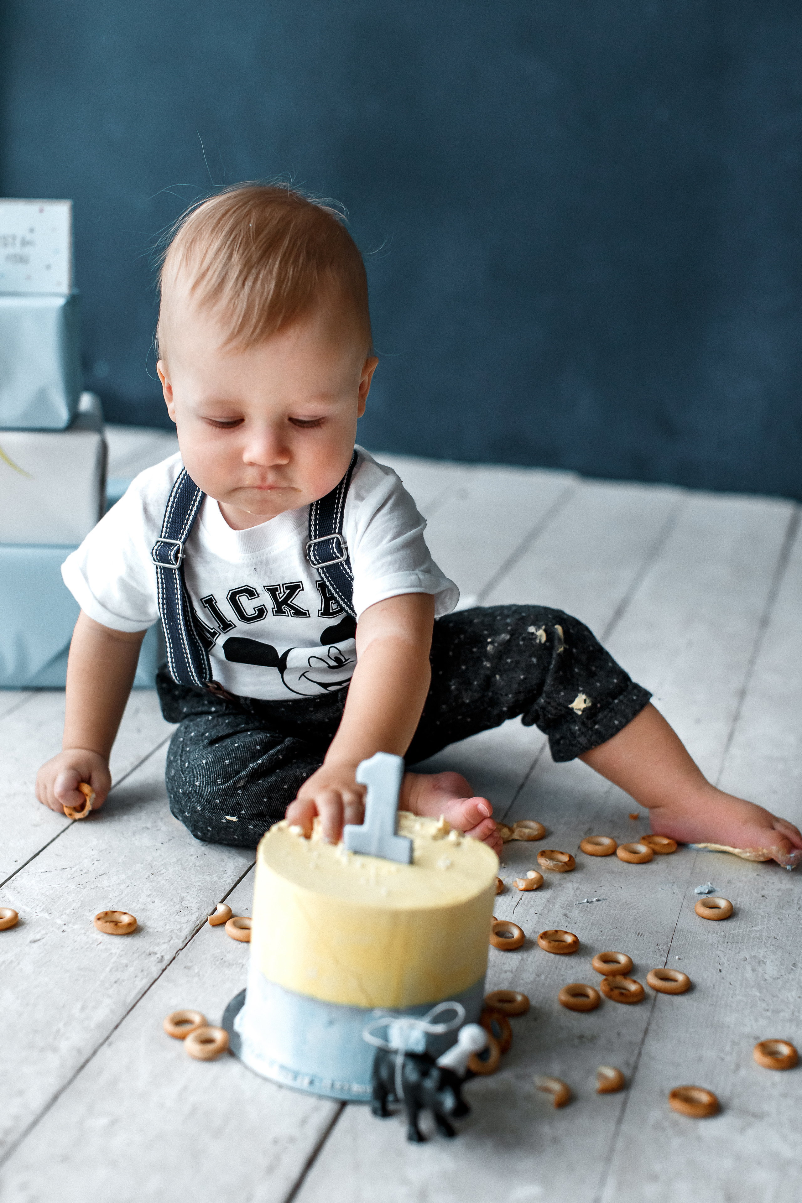 Первый день рождения.... Your story in photos