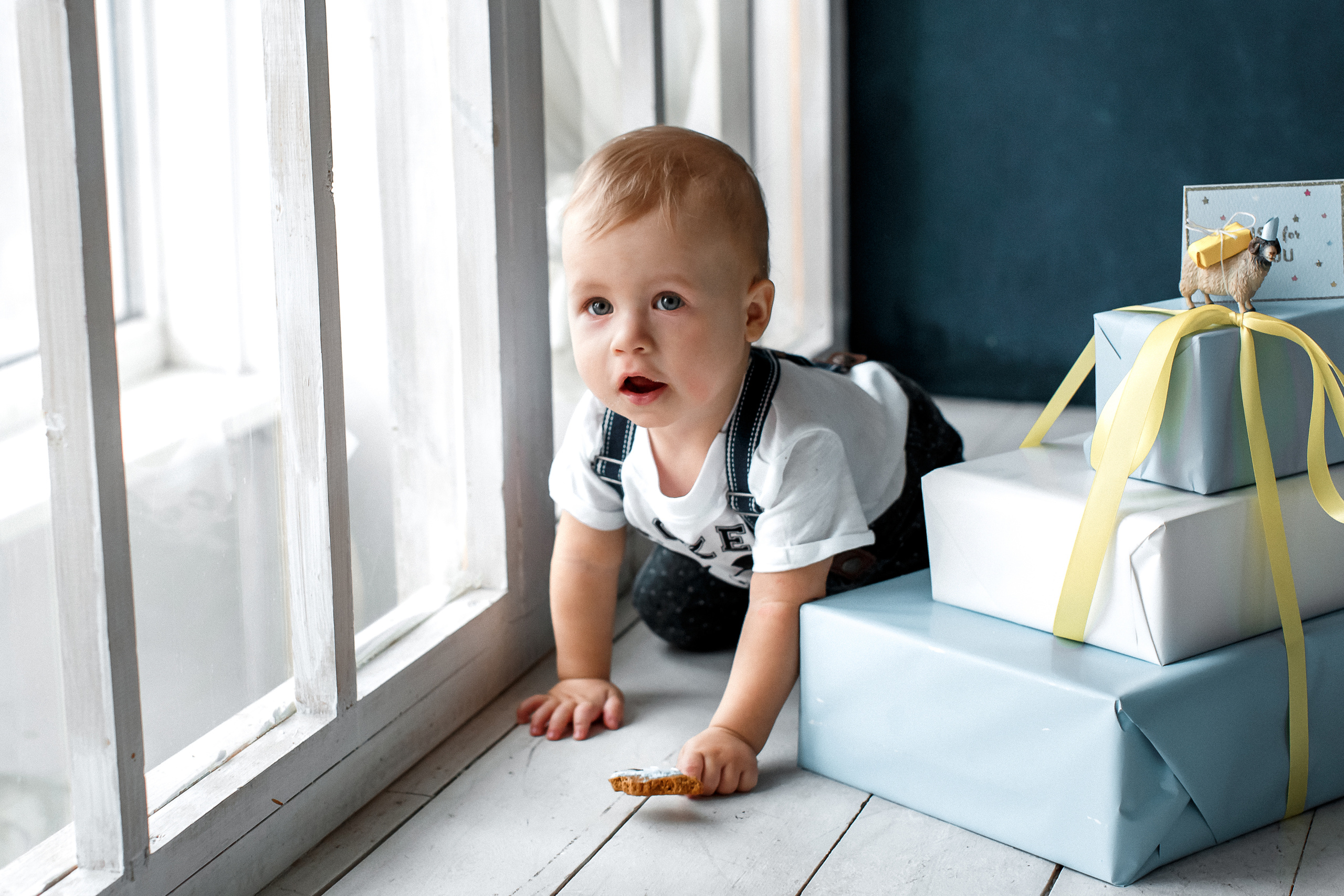 Первый день рождения.... Your story in photos