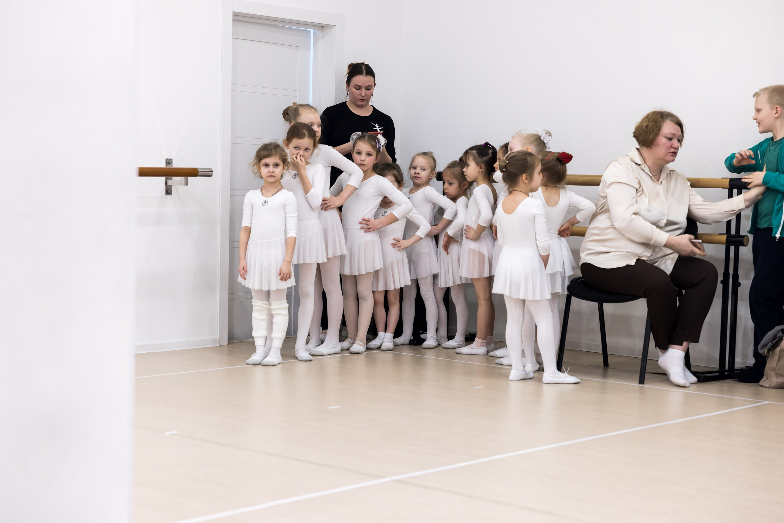 Открытый урок Яси в студии балета (01/03/2024). OLGA OLEYNIKOVA Пространство, люди, смыслы