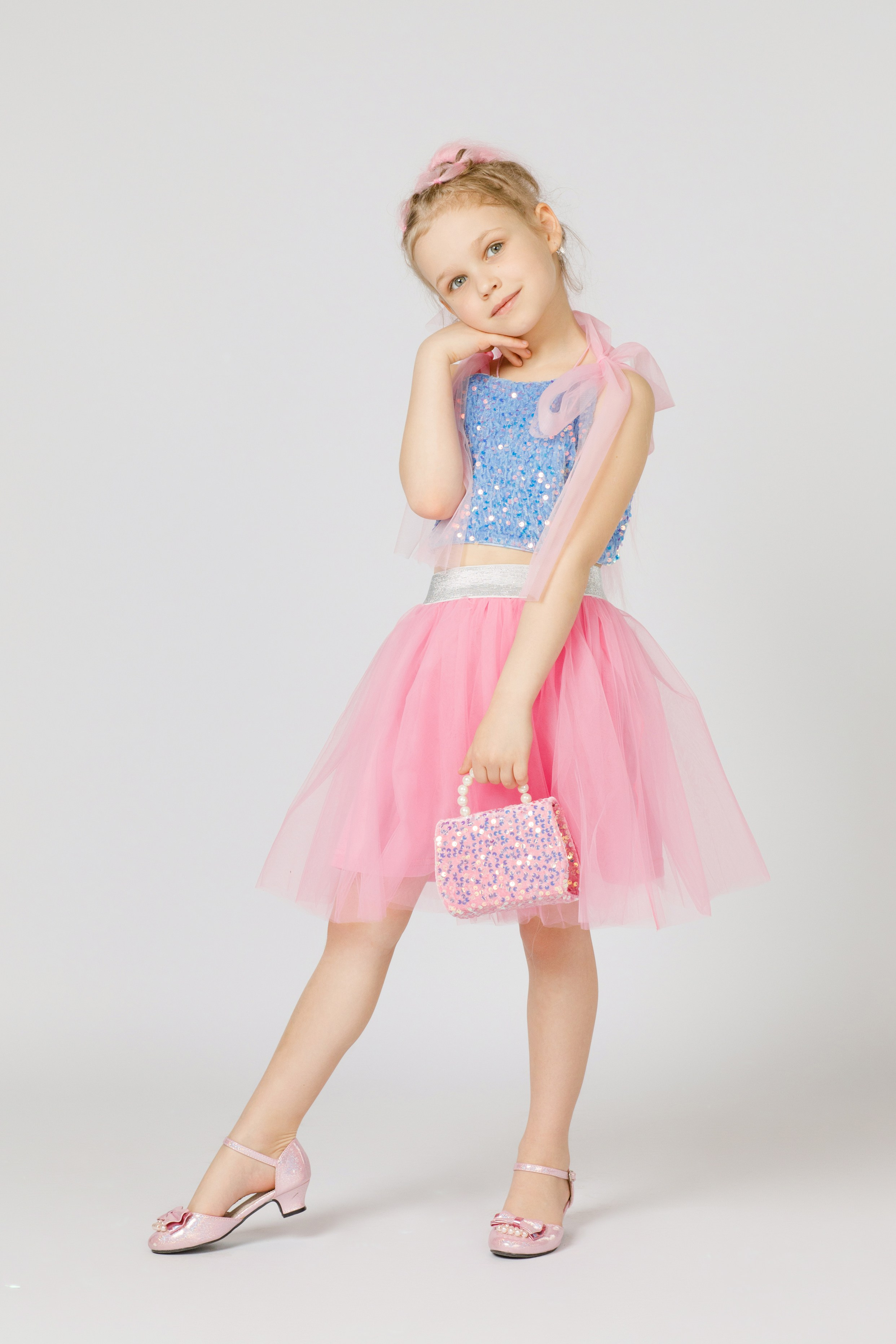 ПОРТРЕТЫ. Выпускные альбомы в Москве FOTOVMESTE