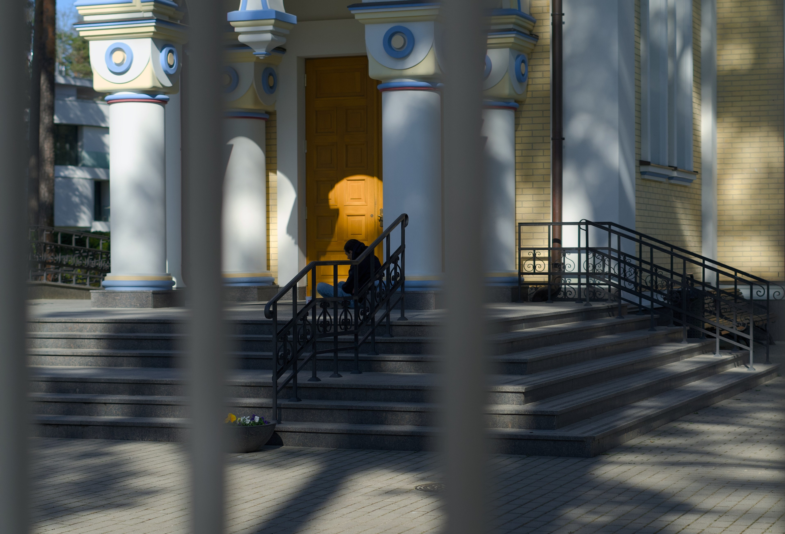 Tales of streets. Visual art from artist Anna Butyrskaia for families and individuals