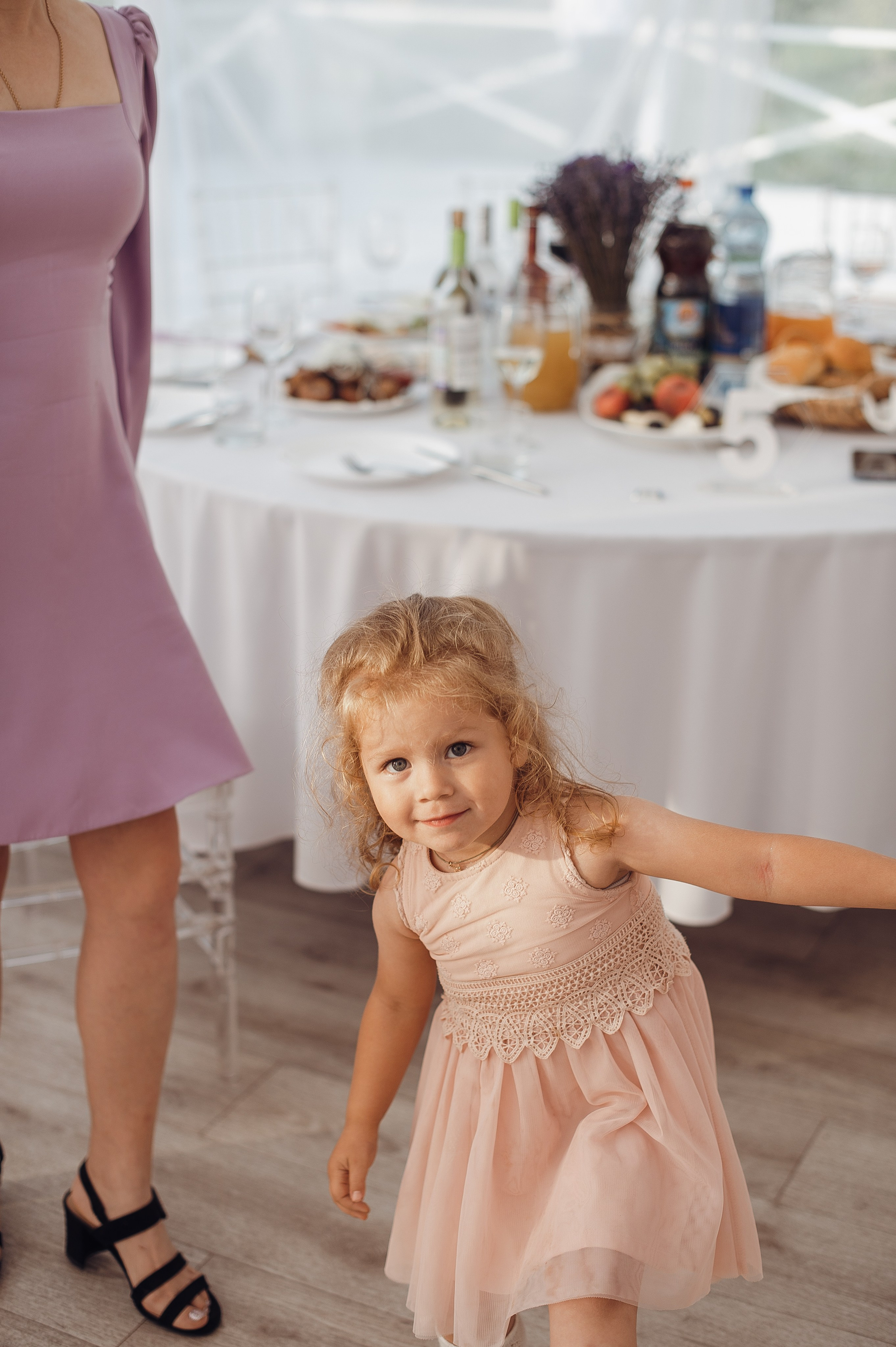 Семейный и дружелюбный свадебный день Людмилы и Сергея. Свадебный фотограф в Ярославле Денис Медоваров