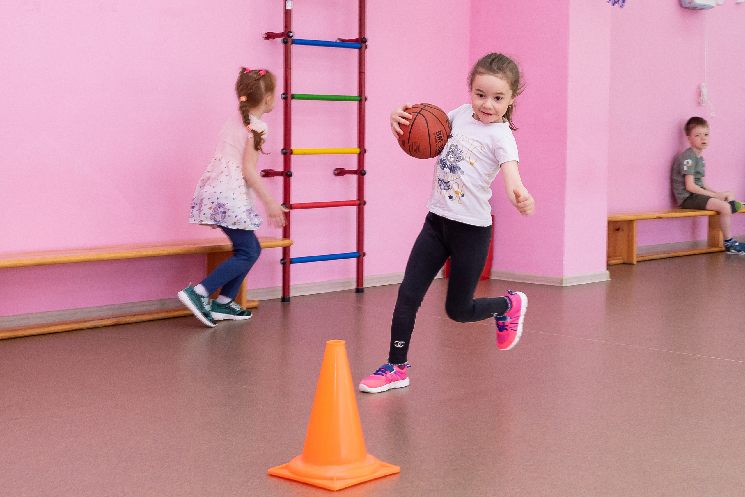 Фотосъёмка занятий физкультурой. Детский фотограф в Екатеринбурге и Берёзовском Евгений Кондаков