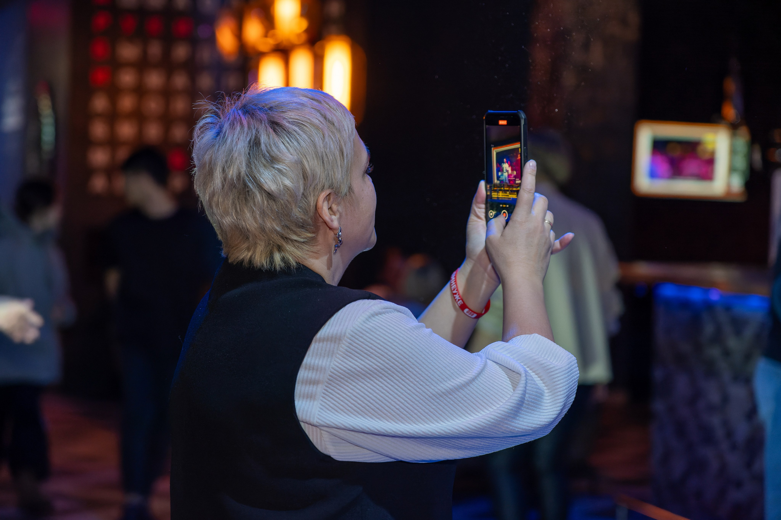 Съёмка мероприятия в баре Руки вверх. «Студия DRONAVT`s» — видеосъёмка и фотография г. Москва