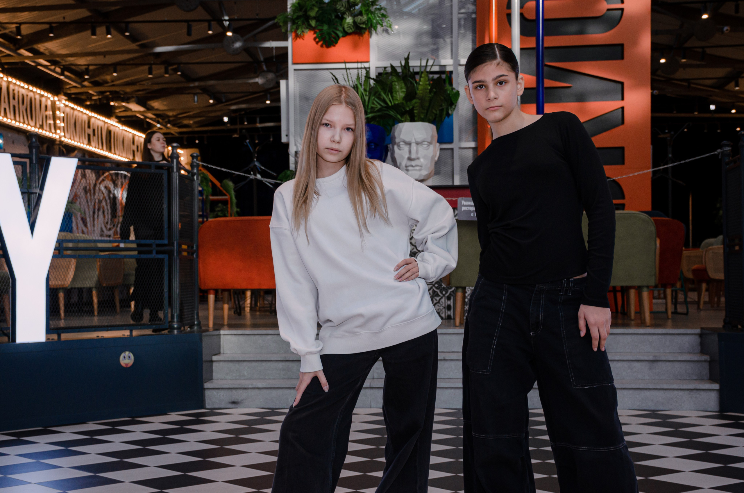 Показы мод. Портретный и репортажный фотограф в Санкт-Петербурге Варвара Жукова