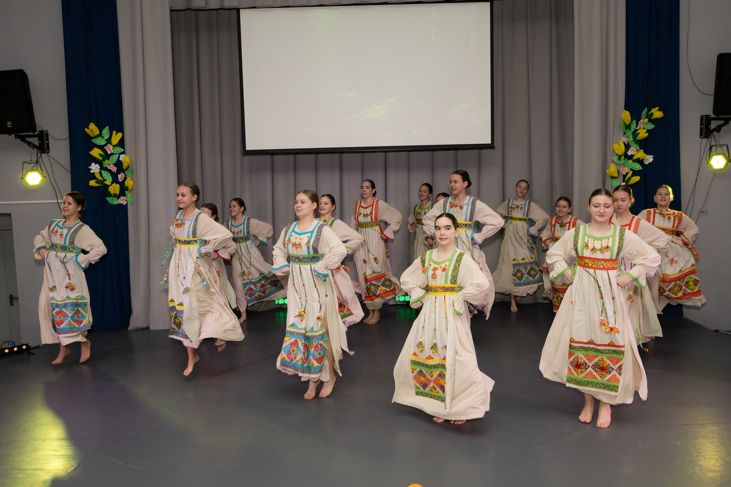 Танцевальный коллектив. Рыжий Фотограф Иркутск