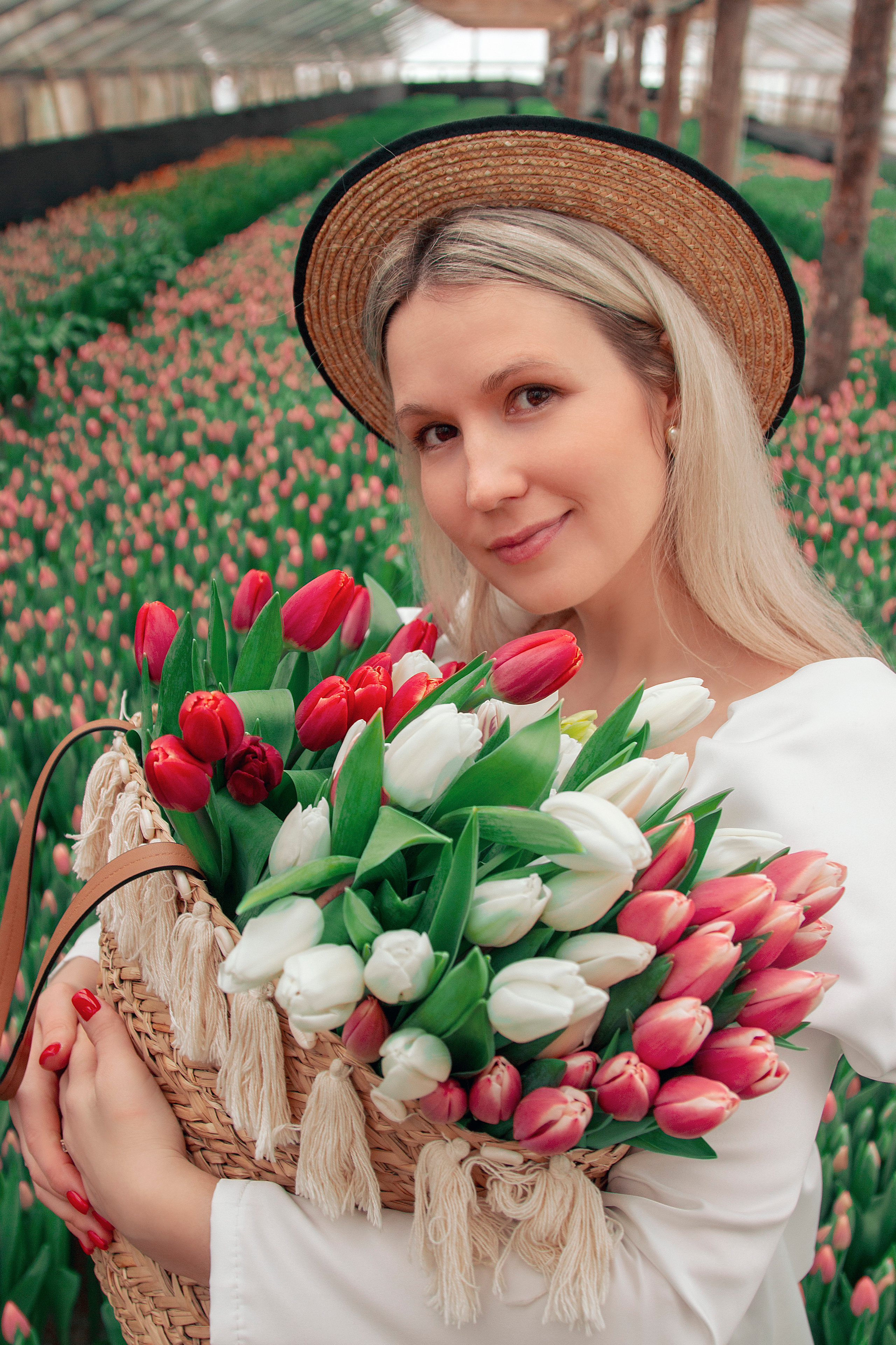 Света в тюльпанах. Фотограф Ольга Бобб Нижний Новгород