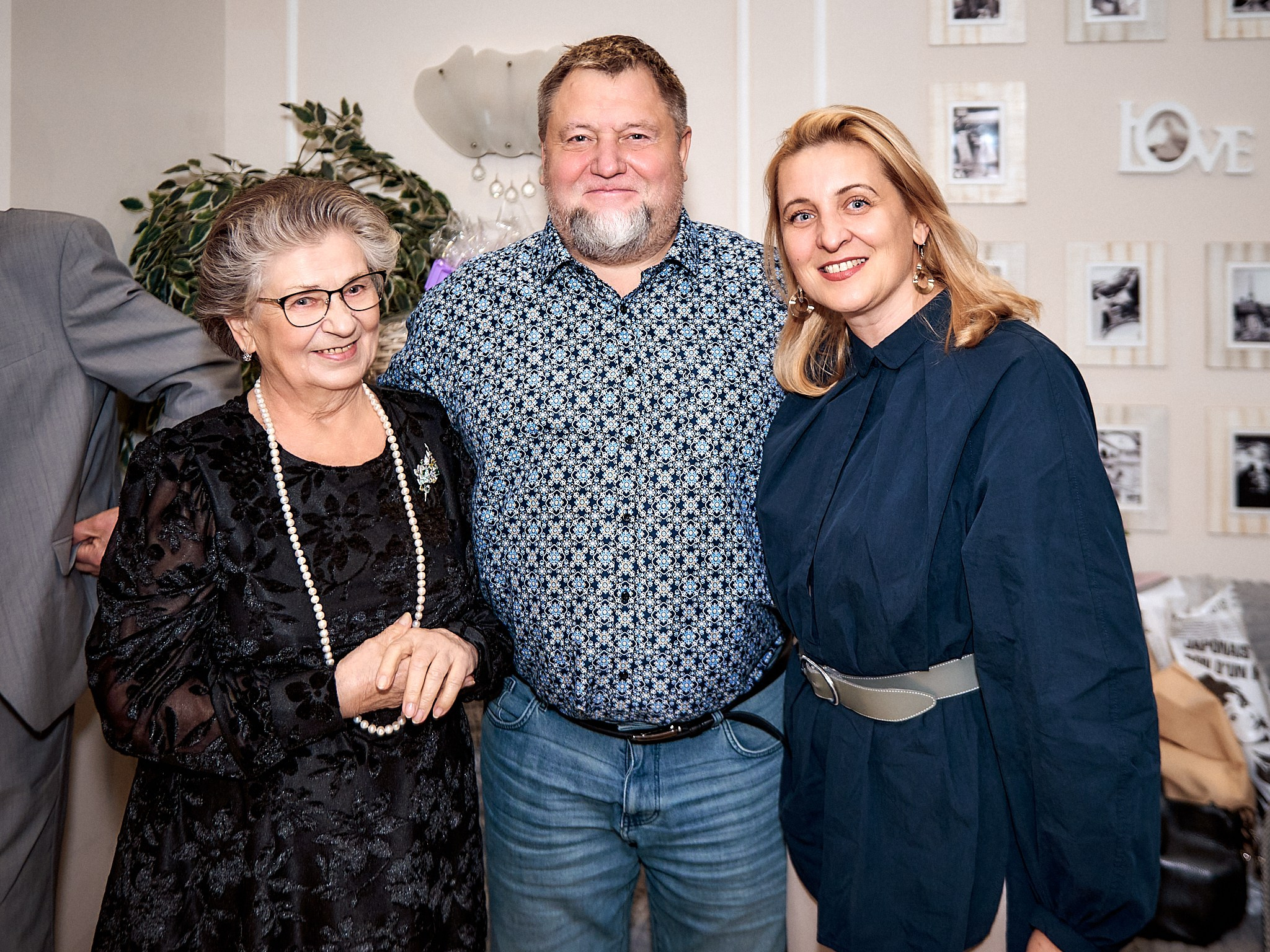 55 лет 💕. Свадебный фотограф, видеограф, рилсмейкер в Санкт-Петербурге и Москве