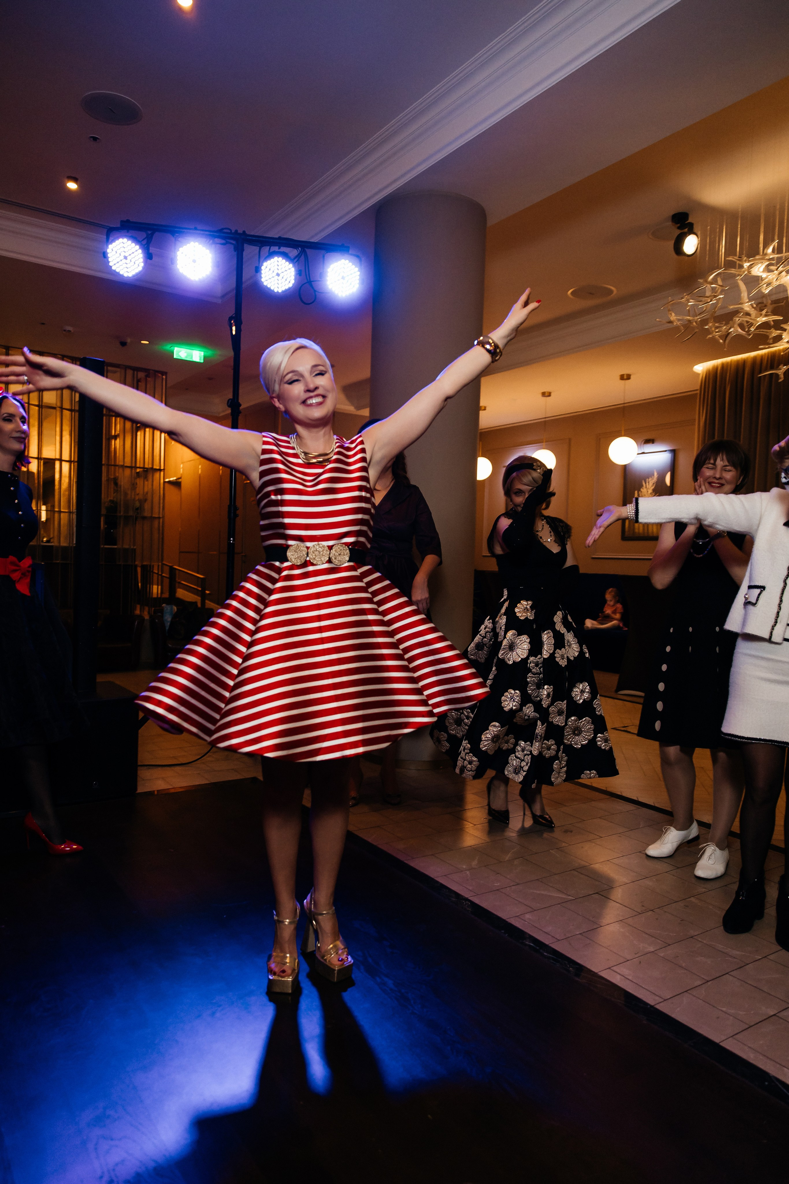 Фотограф на юбилей. Фотограф, видеограф на свадьбу в Москве Никита Назаров