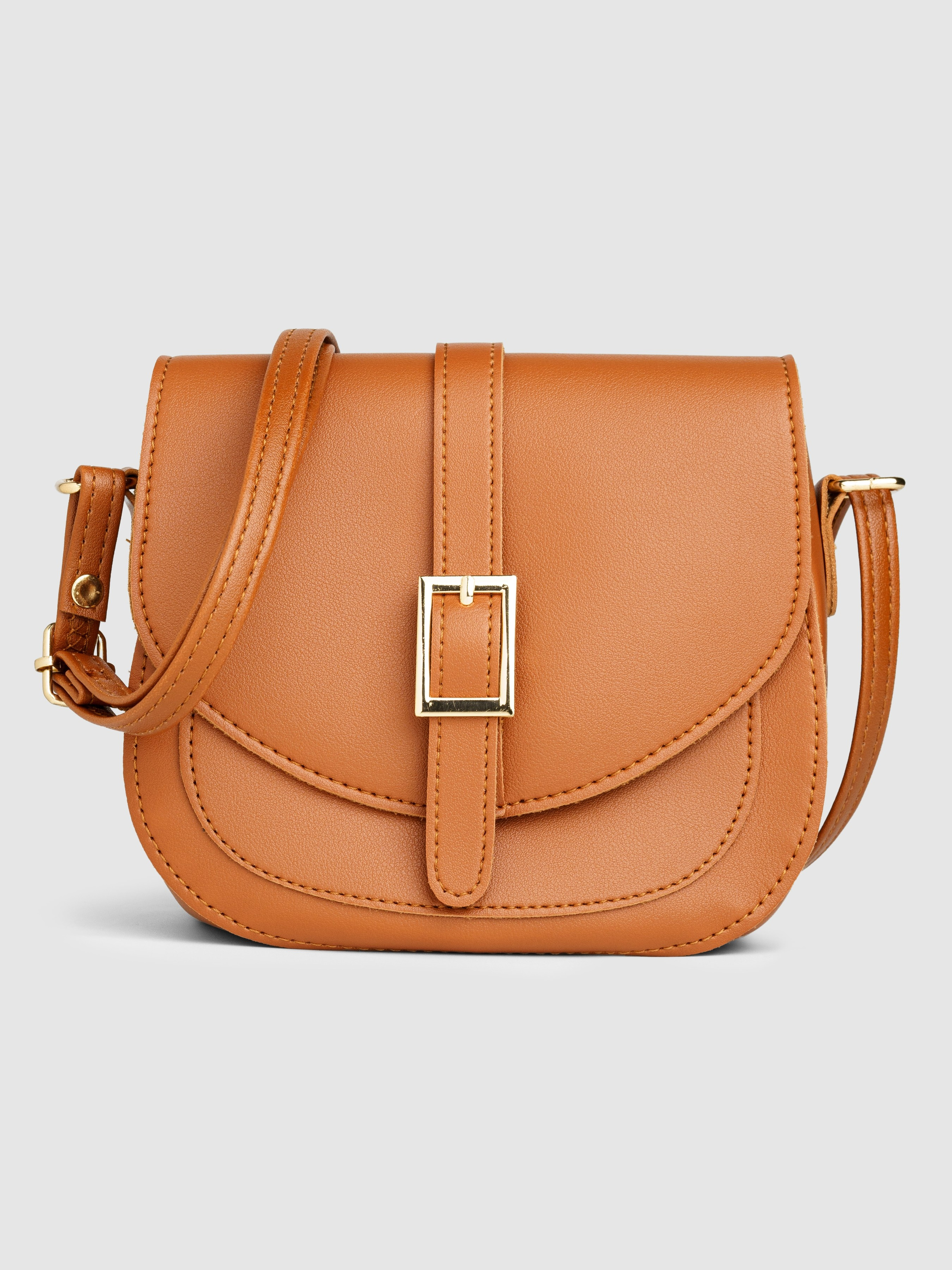 Предметная съемка сумок. KED Production — продакшн из СПб. Создаём фото, видео и контент, который помогает брендам и селлерам продавать больше