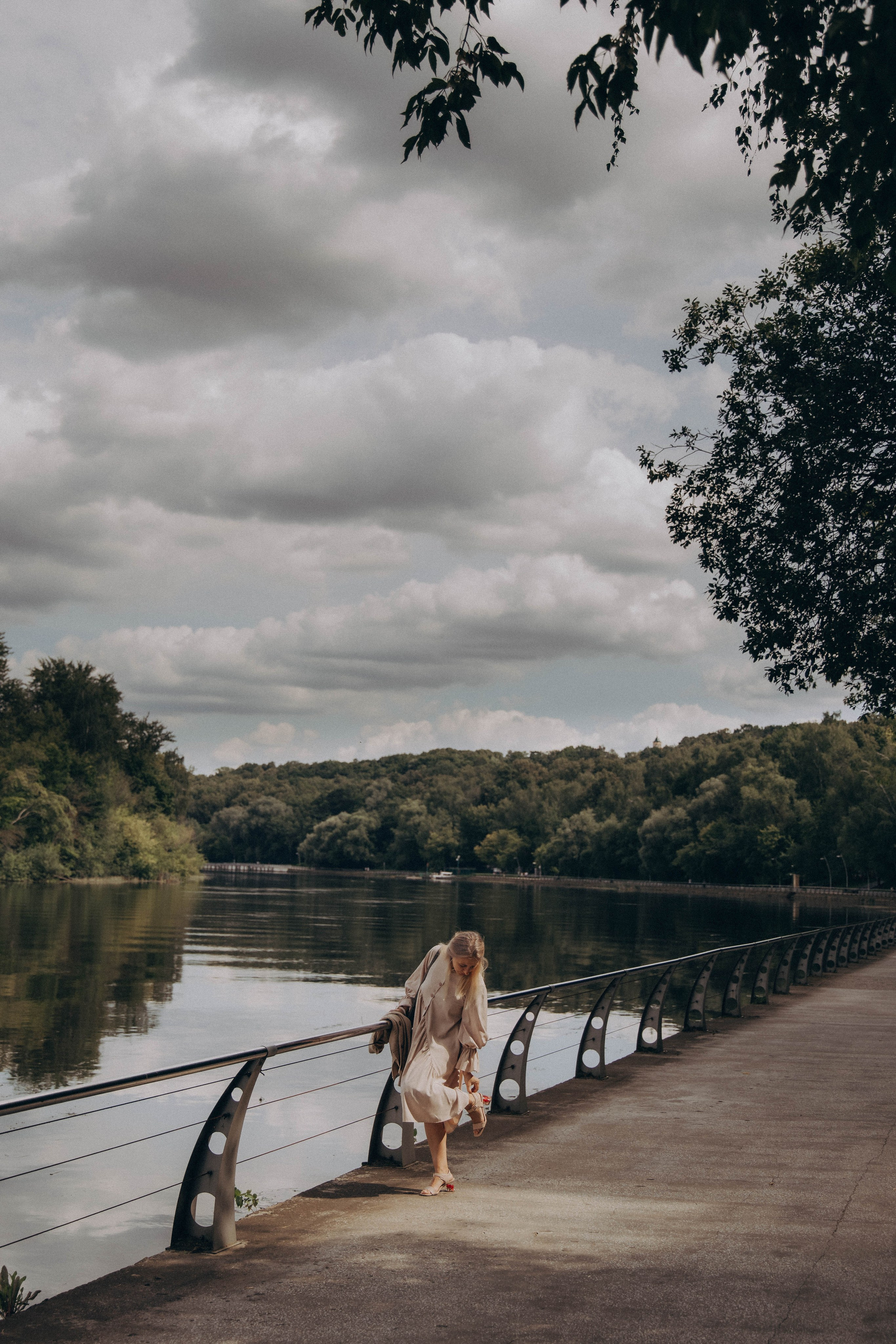 Юлия — лесная нимфа. Фотограф lifestylе в Москве Пшеничная Анастасия