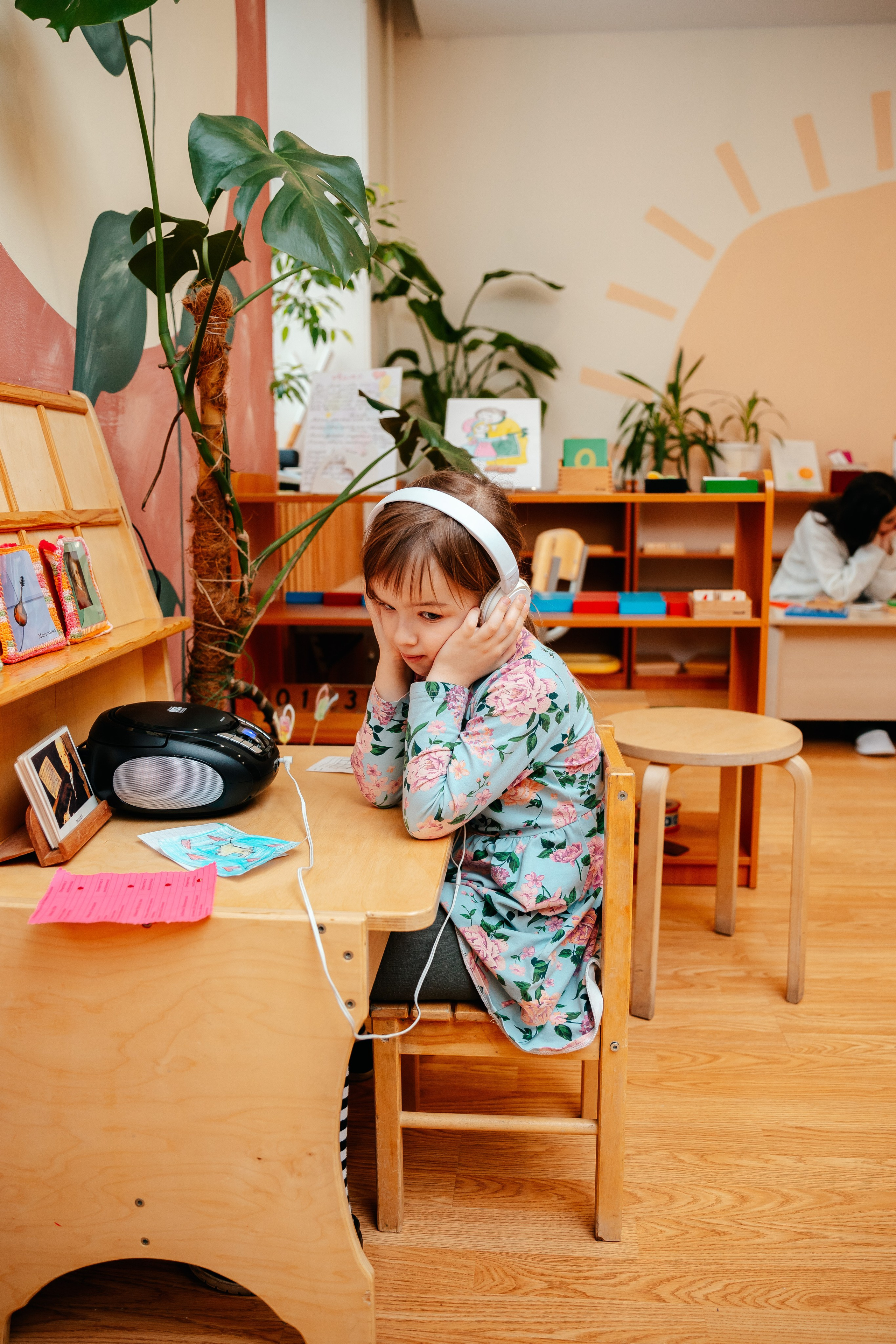 8 марта в Монтессори-саду. Семейный lifestyle фотограф в Санкт-Петербурге Людмила Пахомова