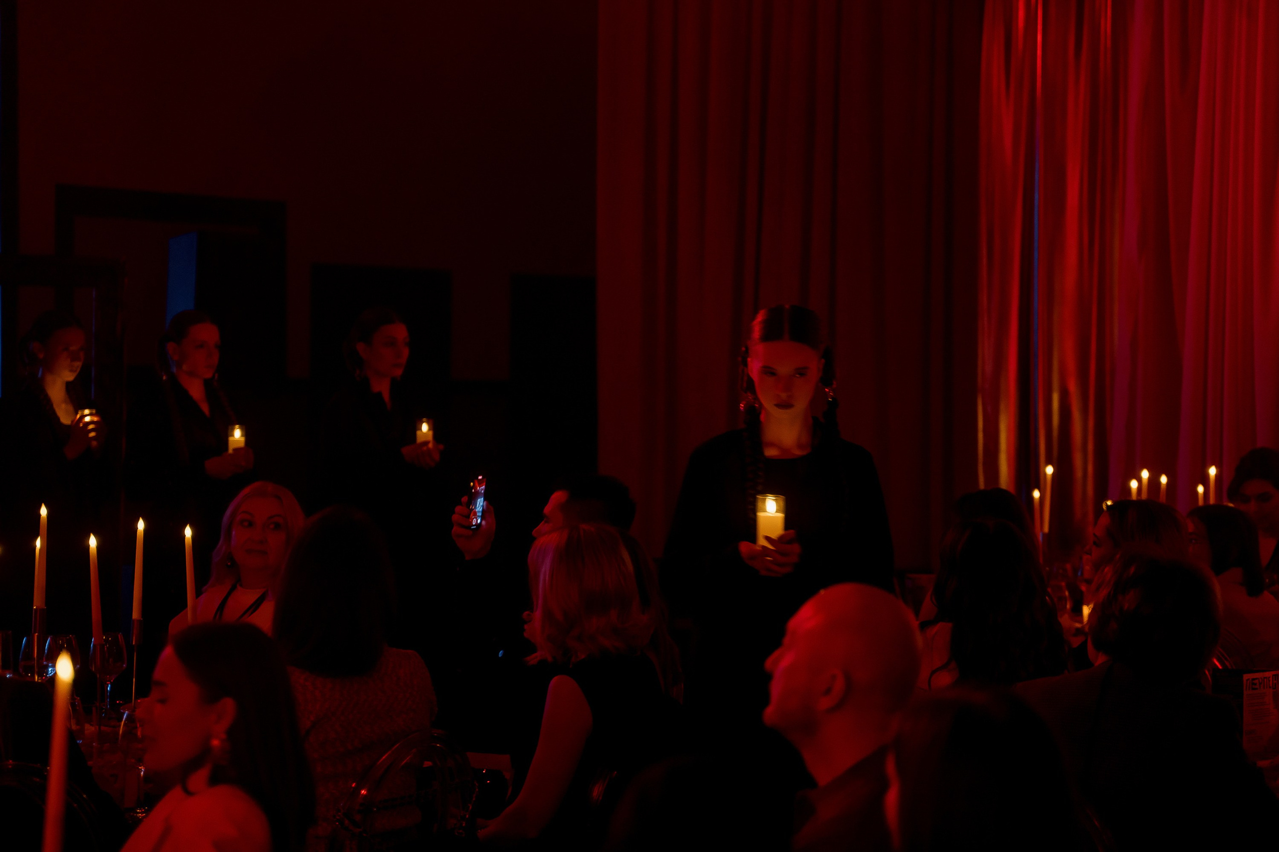 Иммерсивный гастровечер «Ой всё!». Сергей Кошкин. Репортажная и ивент-фотография в Сургуте