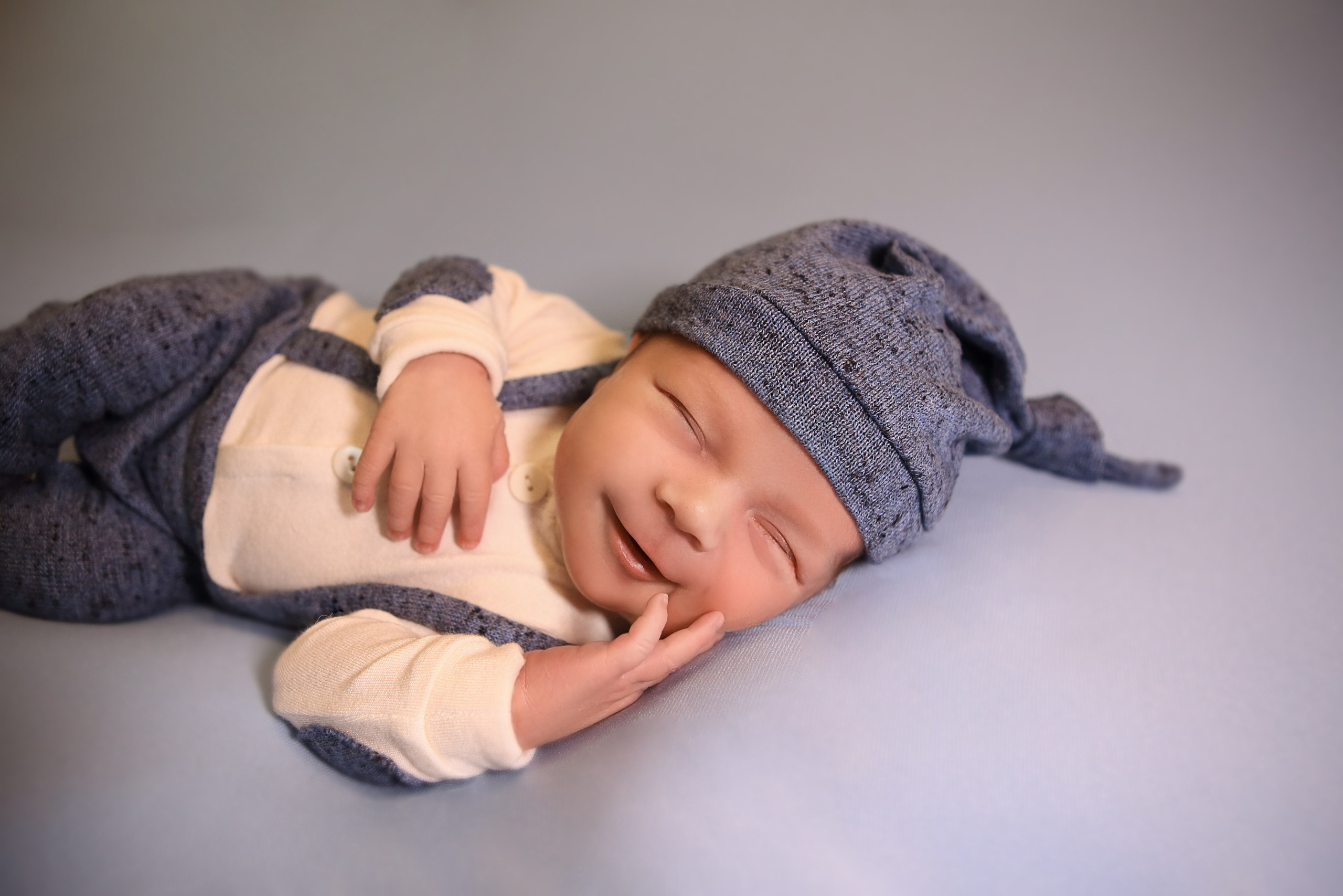 Фотосессия новорожденного, ньюборн фотосессия Ростов-на-Дону