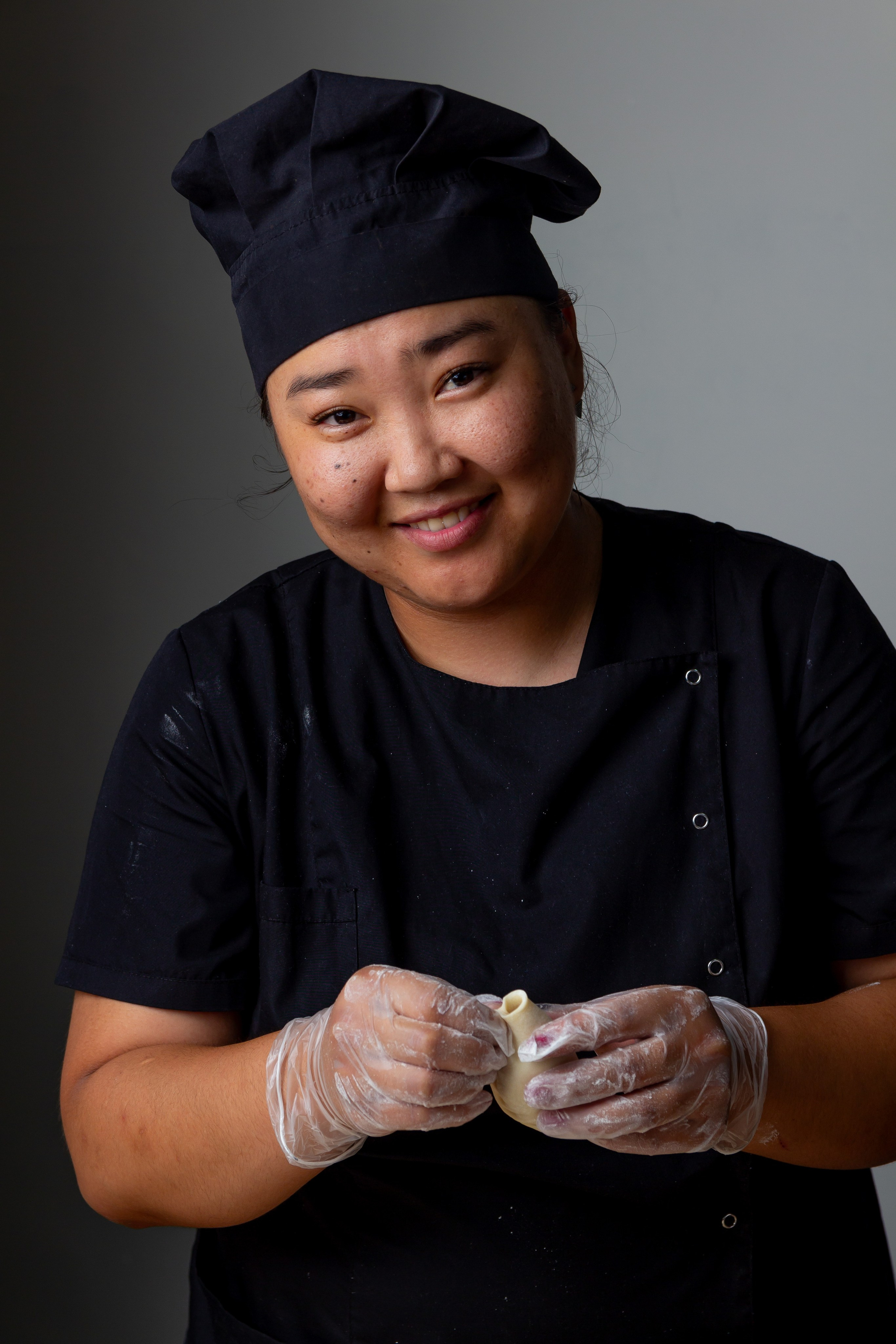 Фабрика Поляна. Александр Стряпунин — предметный фотограф в Улан-Удэ