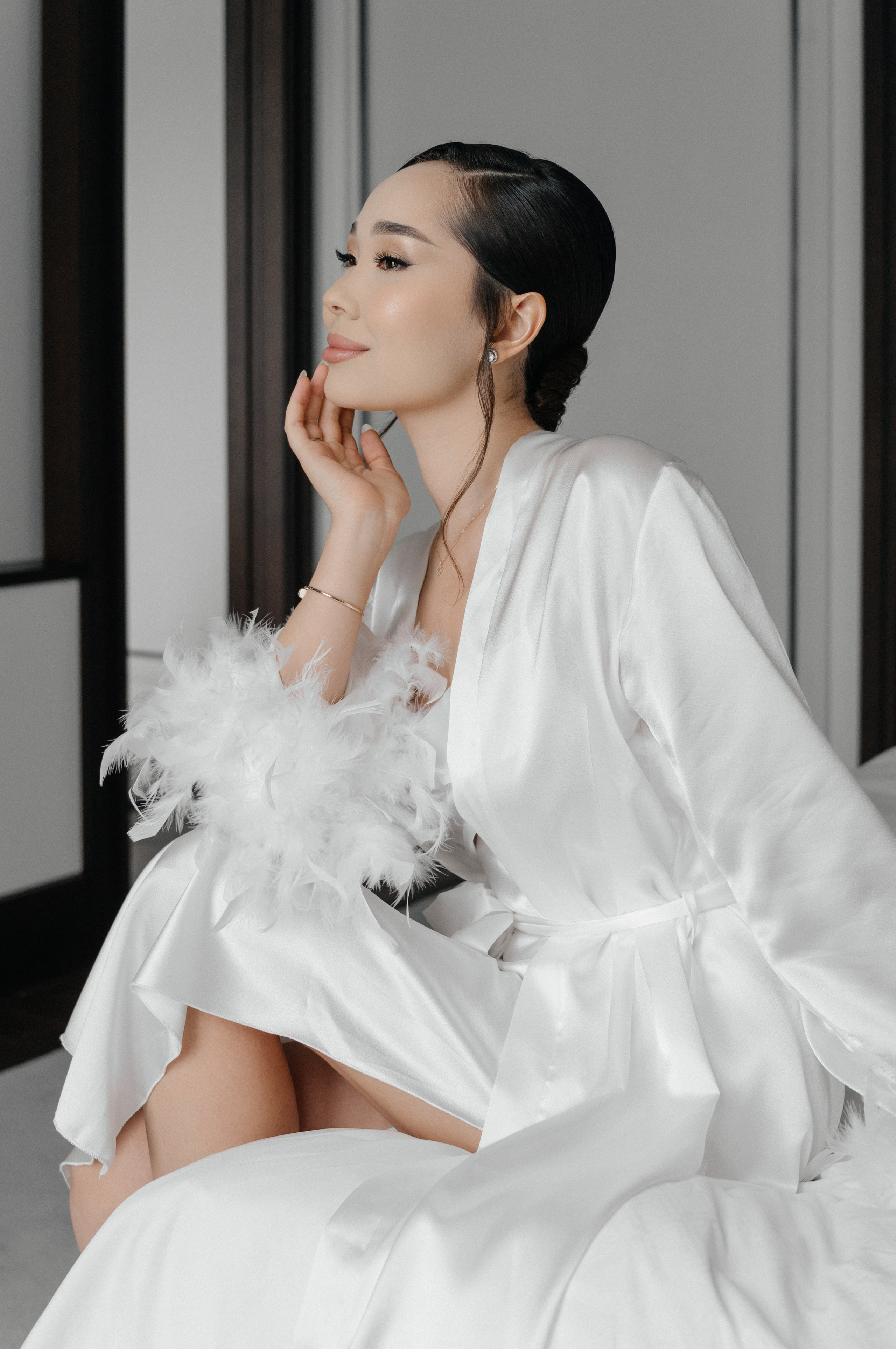 ANEL QYZ UZATU. HOME