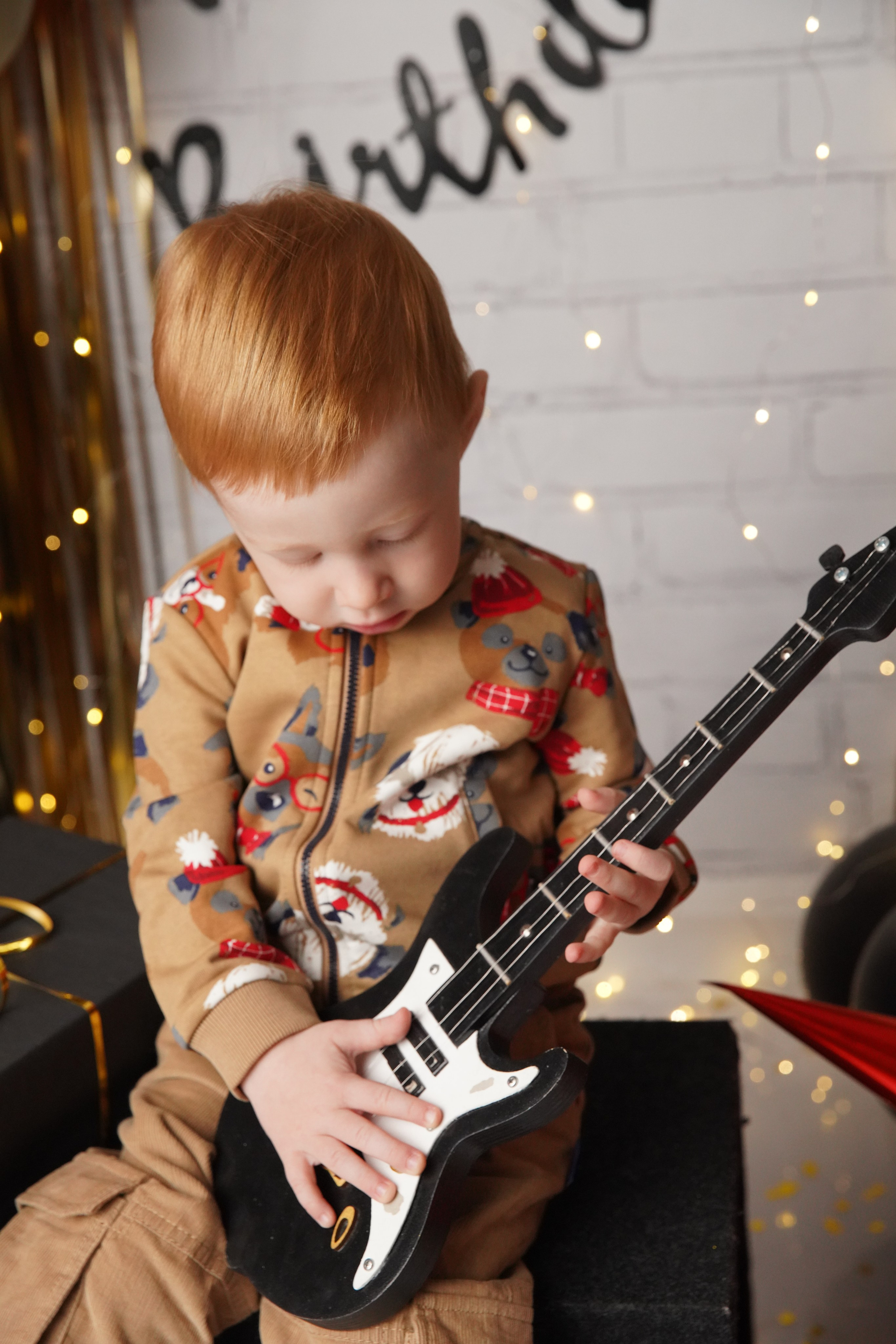 Машинка. Фотограф новорожденных. Семейный и детский фотограф в городе Сургуте