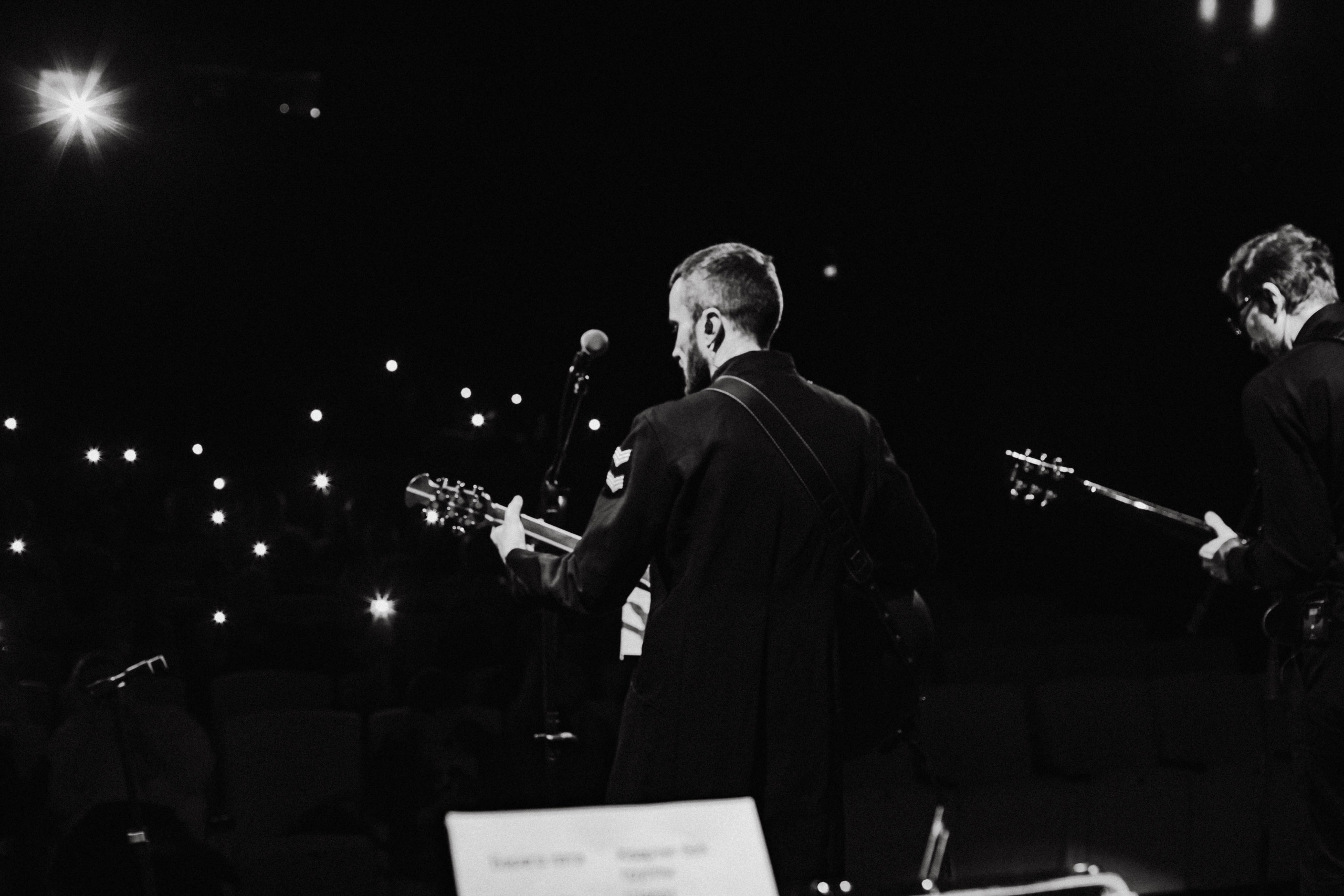 Рекорд. Герои нашего времени со струнным оркестром. Фотограф в Нижнем Новгороде