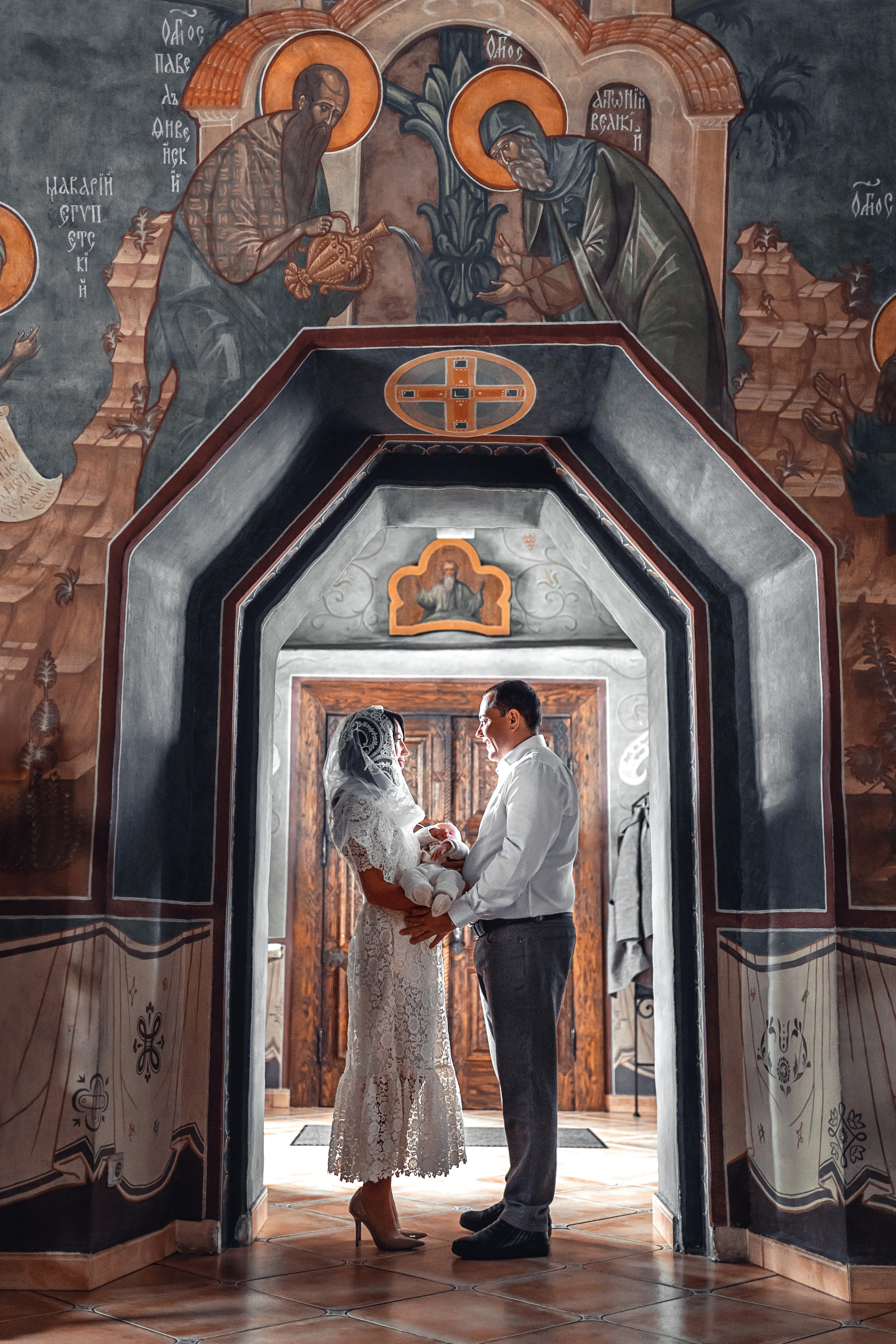 Фотограф на крещение Москва. Храм Успения в Успенском. Фотограф \ Видеограф на Крещение, Венчание Москва| Семейные съемки