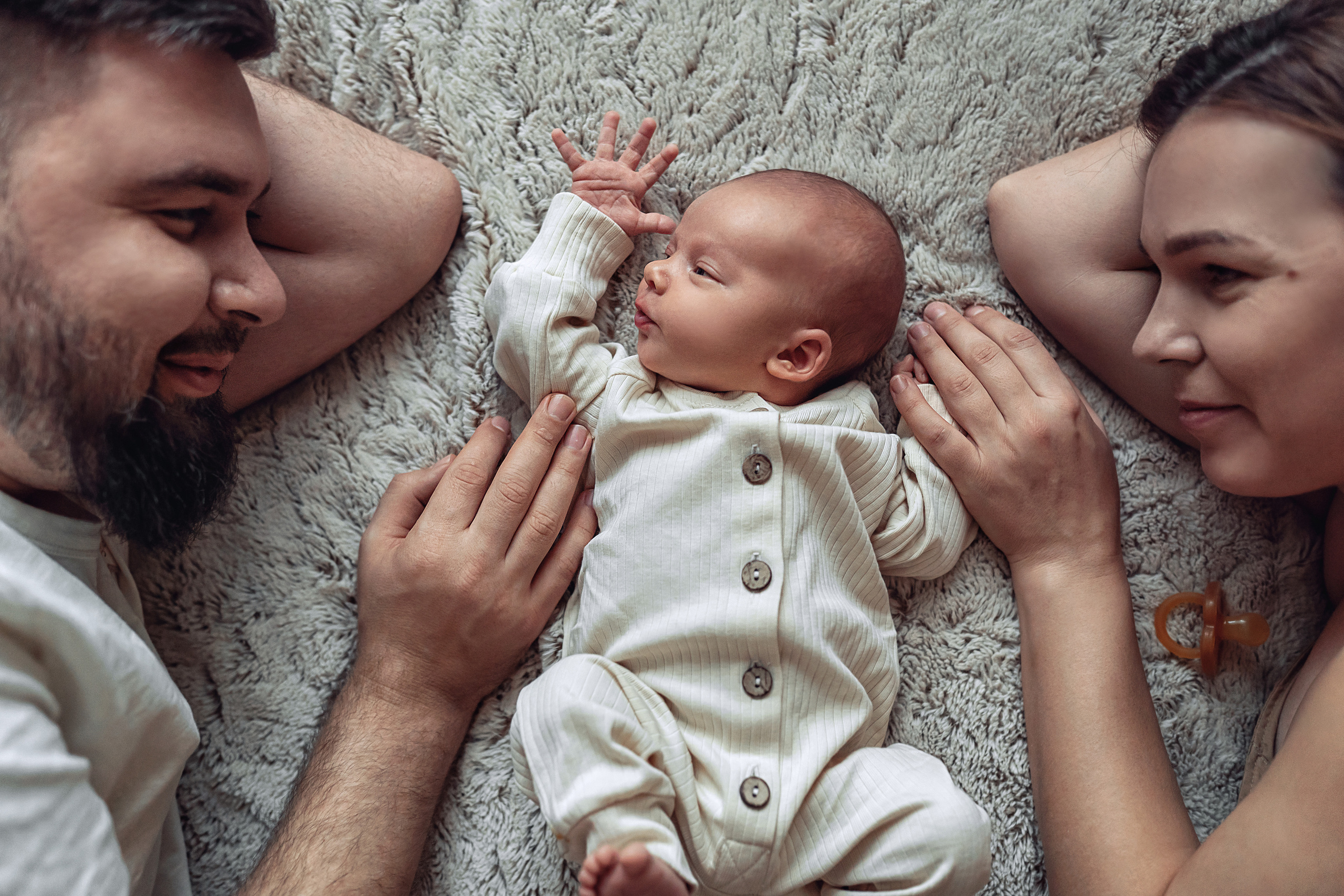 Домашняя съемка с новорожденным. Фотограф \ Видеограф на Крещение, Венчание Москва| Семейные съемки