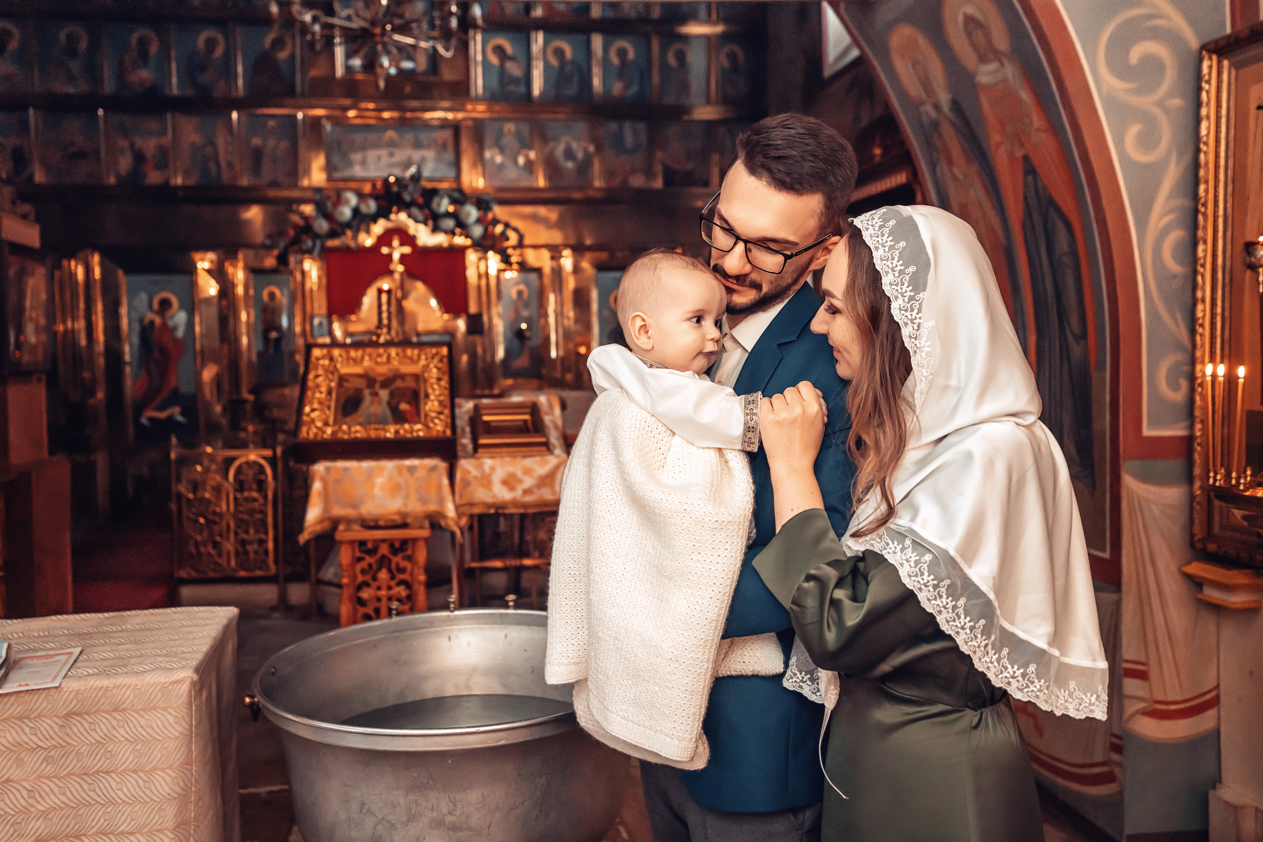 Фотограф на крещение Москва. Храм Николая в Сабурово. Фотограф \ Видеограф на Крещение, Венчание Москва| Семейные съемки