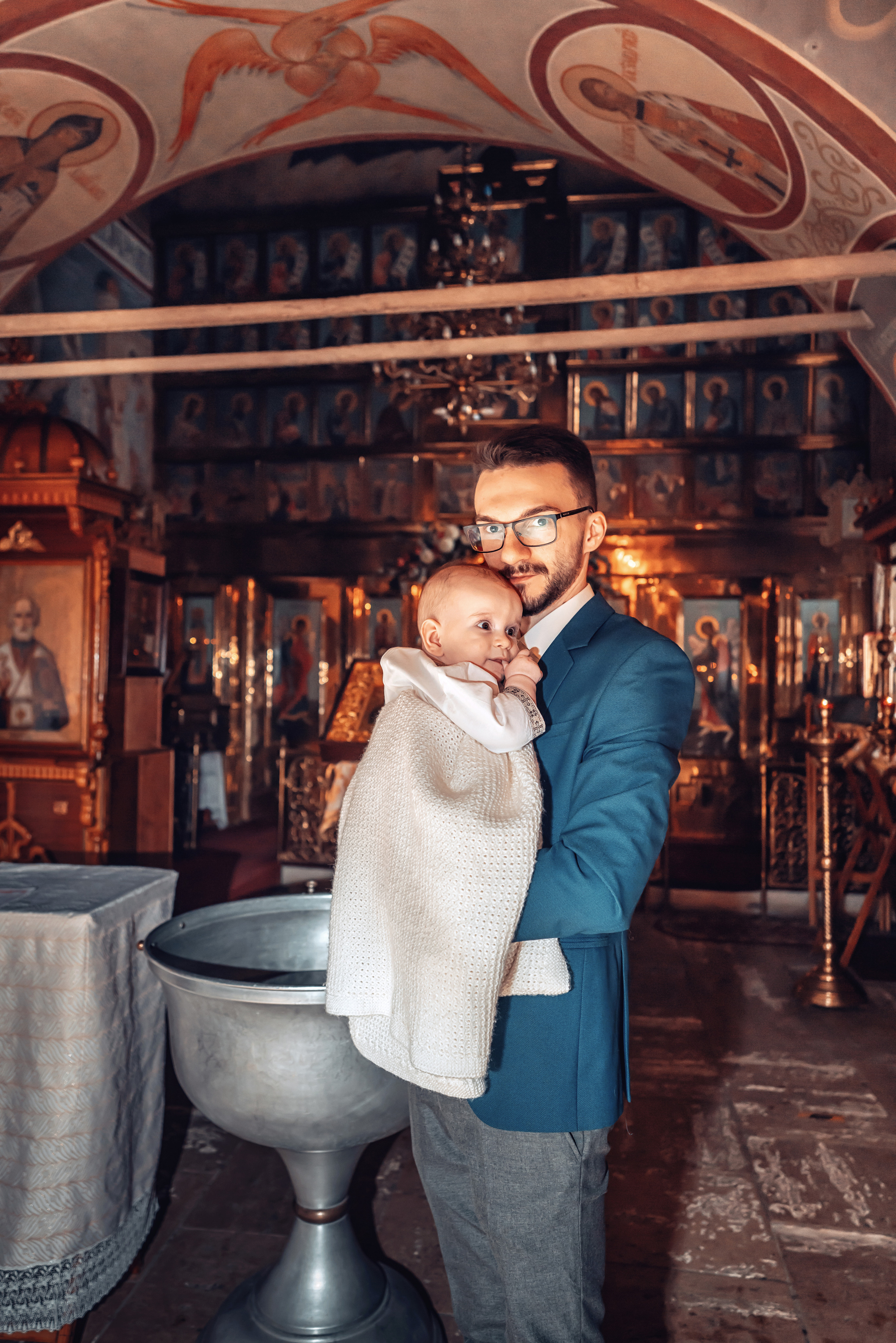 Фотограф на крещение Москва. Храм Николая в Сабурово. Фотограф \ Видеограф на Крещение, Венчание Москва| Семейные съемки