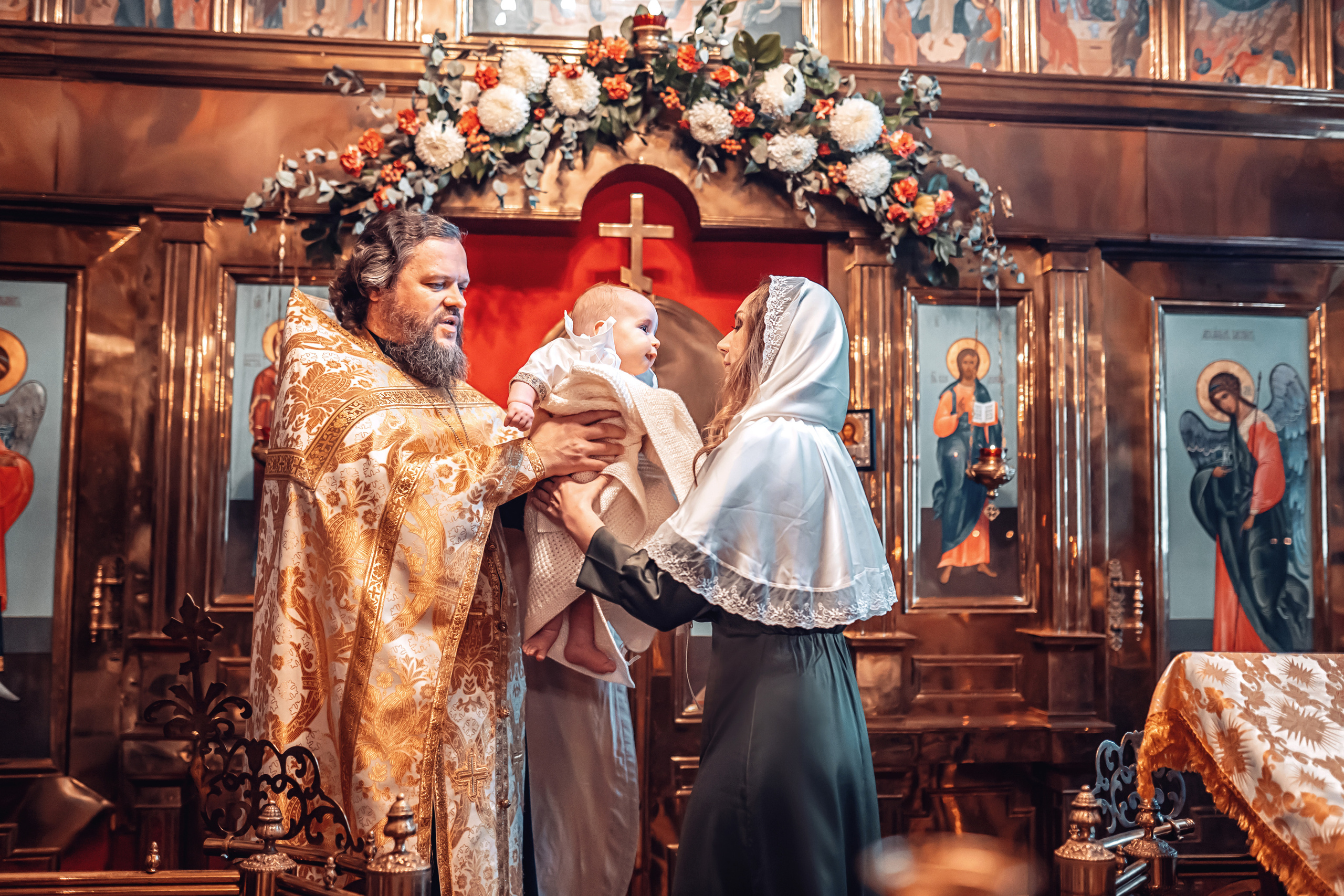 Фотограф на крещение Москва. Храм Николая в Сабурово. Фотограф \ Видеограф на Крещение, Венчание Москва| Семейные съемки