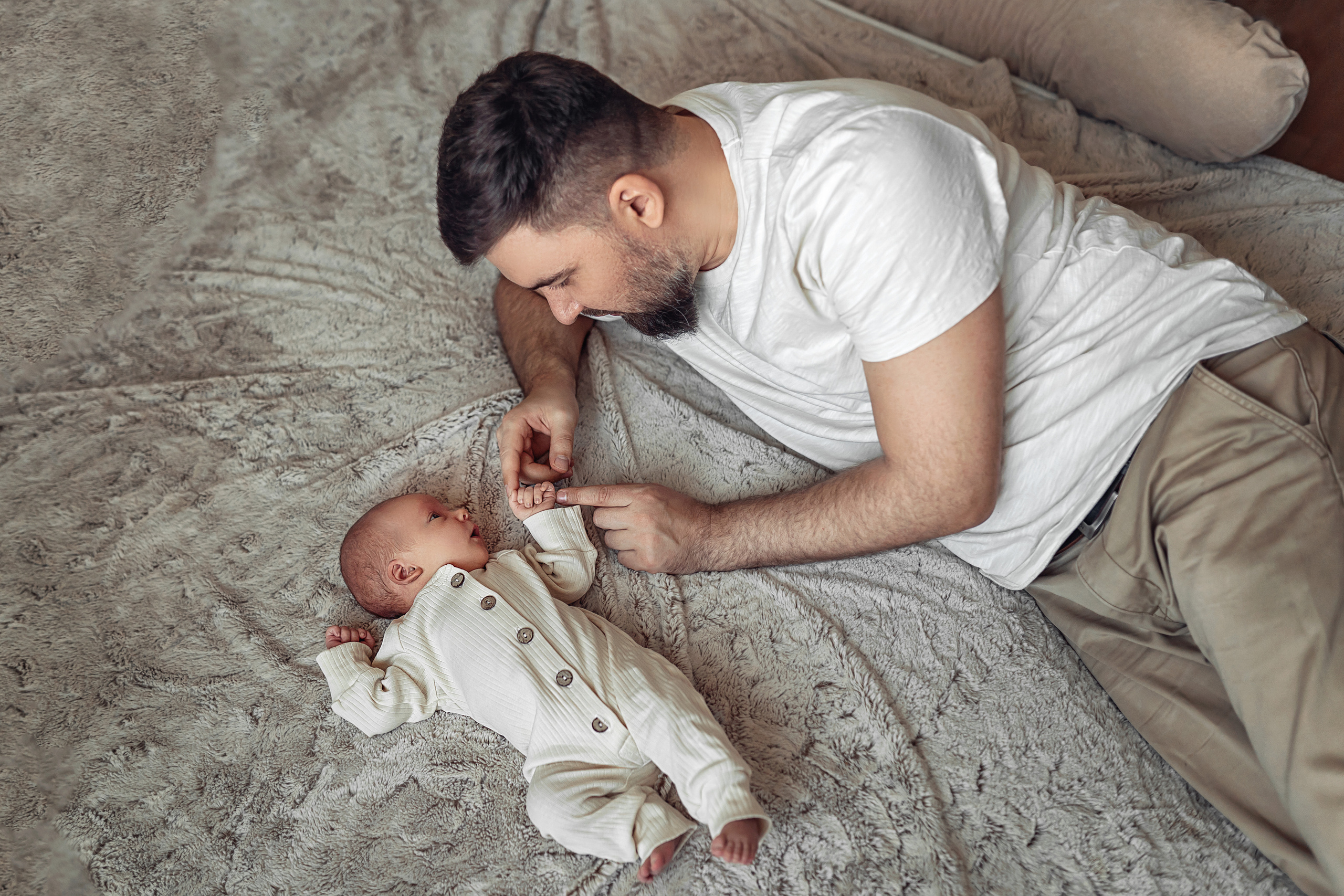 Домашняя съемка с новорожденным. Фотограф \ Видеограф на Крещение, Венчание Москва| Семейные съемки